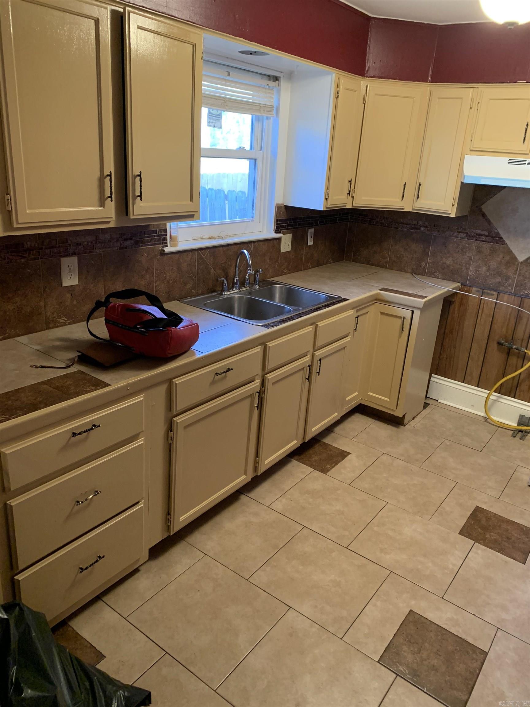 Drexel Place - Residential Lease