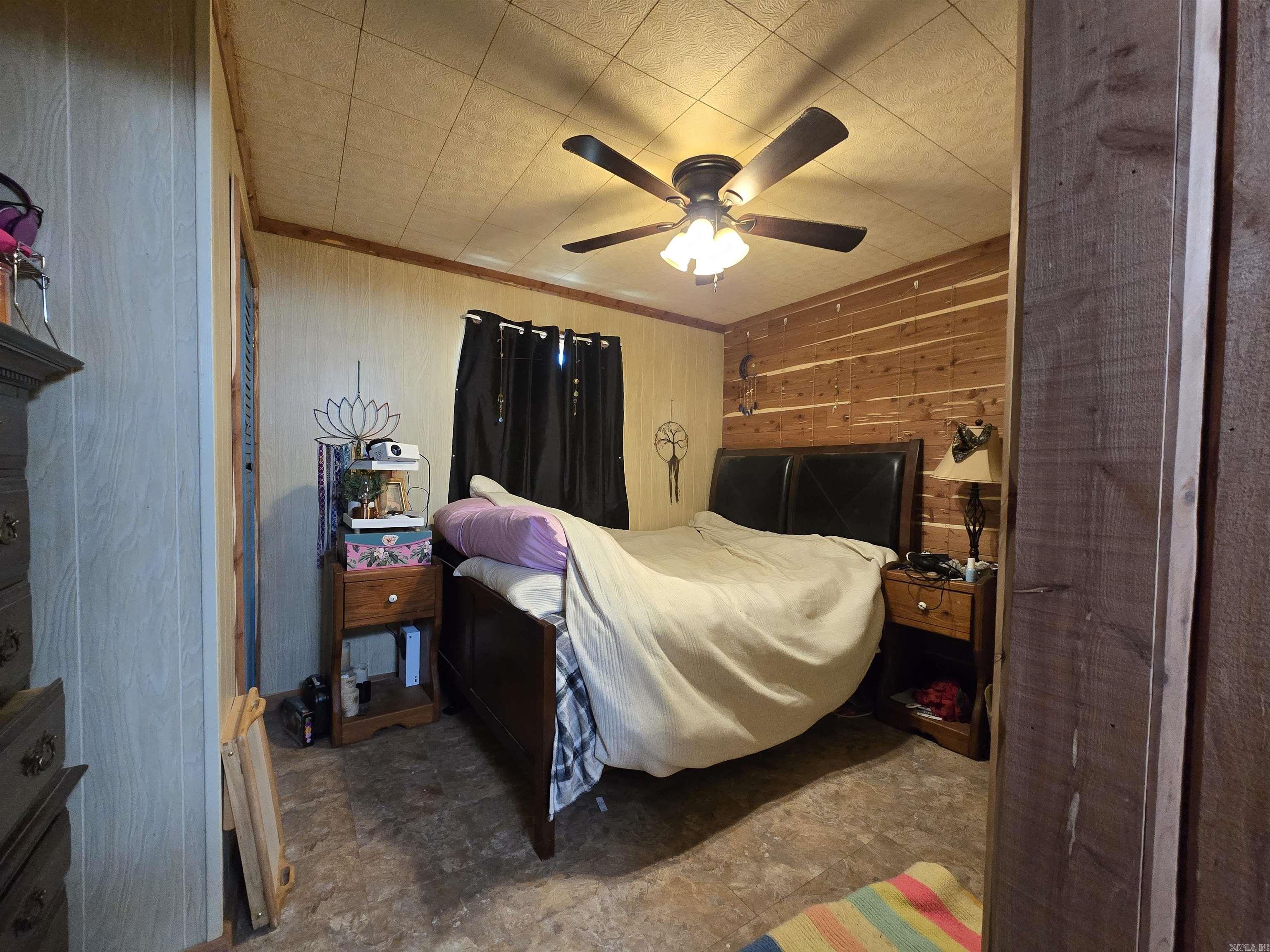 Not in Subdivision - Residential Income