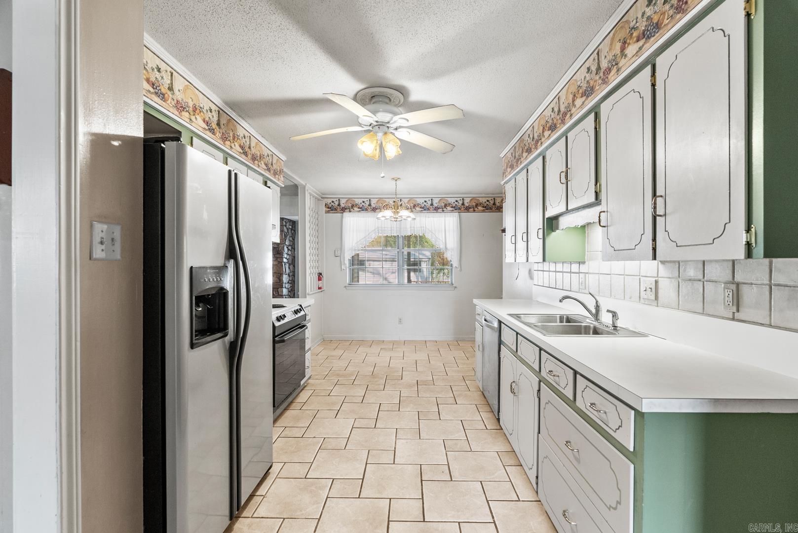 GREEN HILLS - Residential