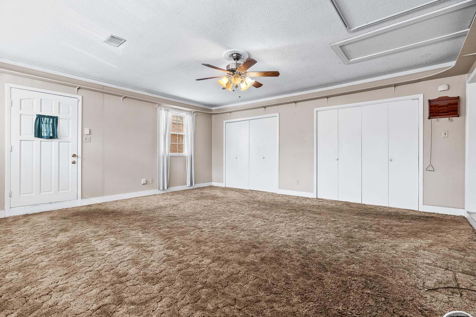 GREEN HILLS - Residential