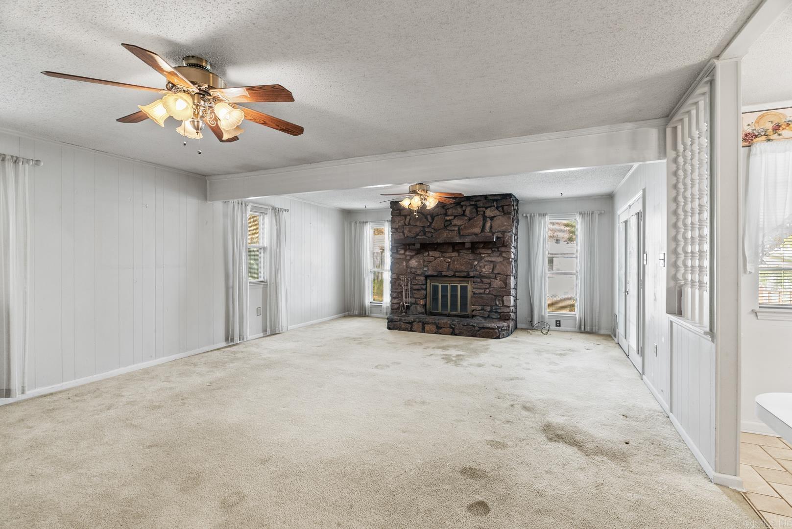 GREEN HILLS - Residential