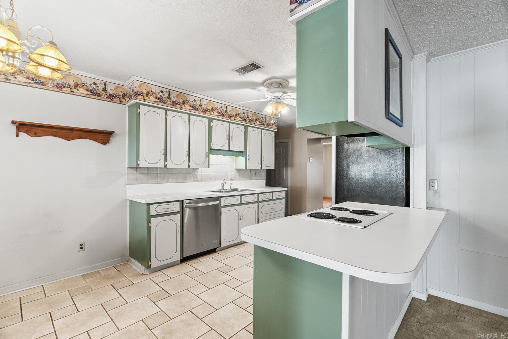 GREEN HILLS - Residential