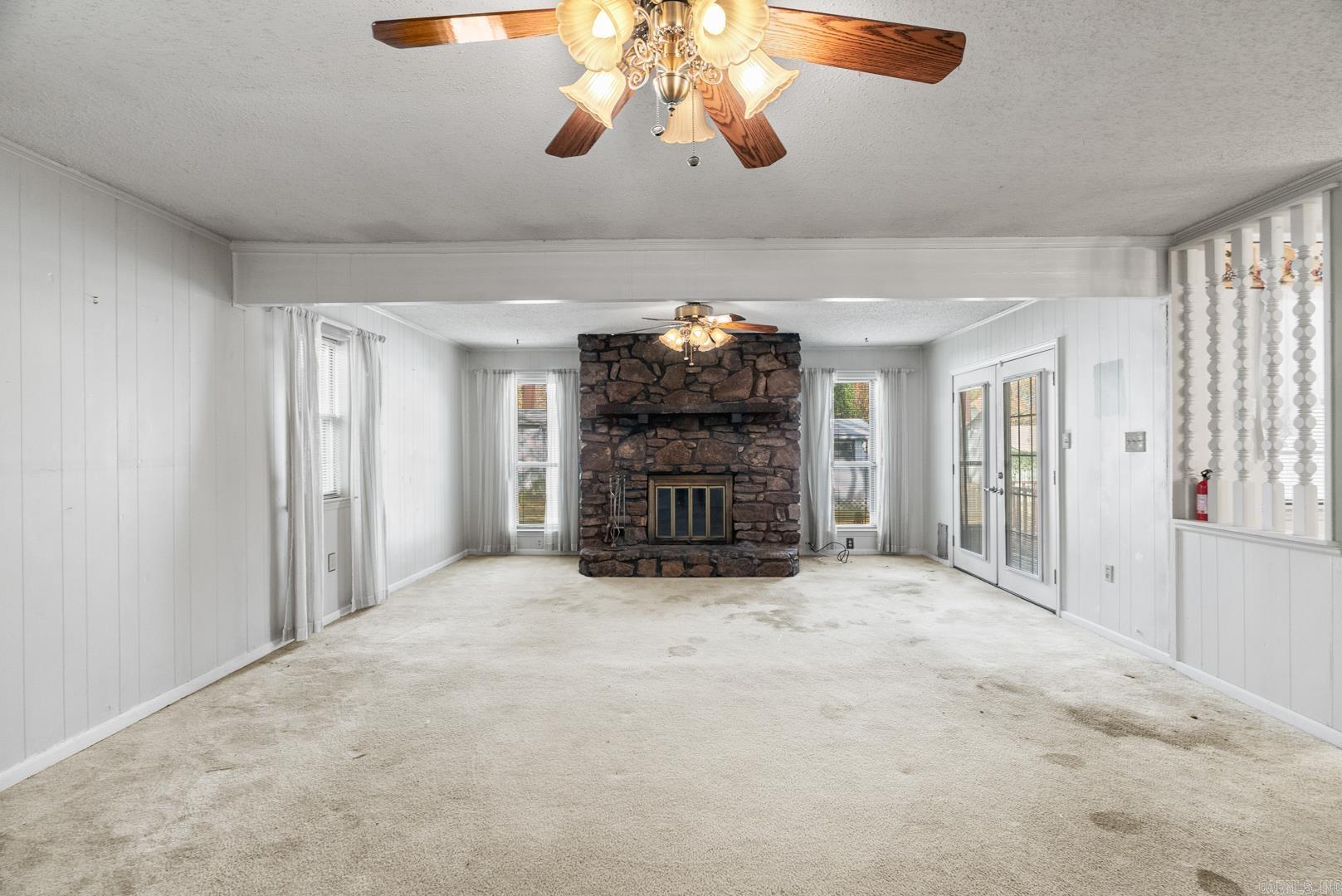 GREEN HILLS - Residential