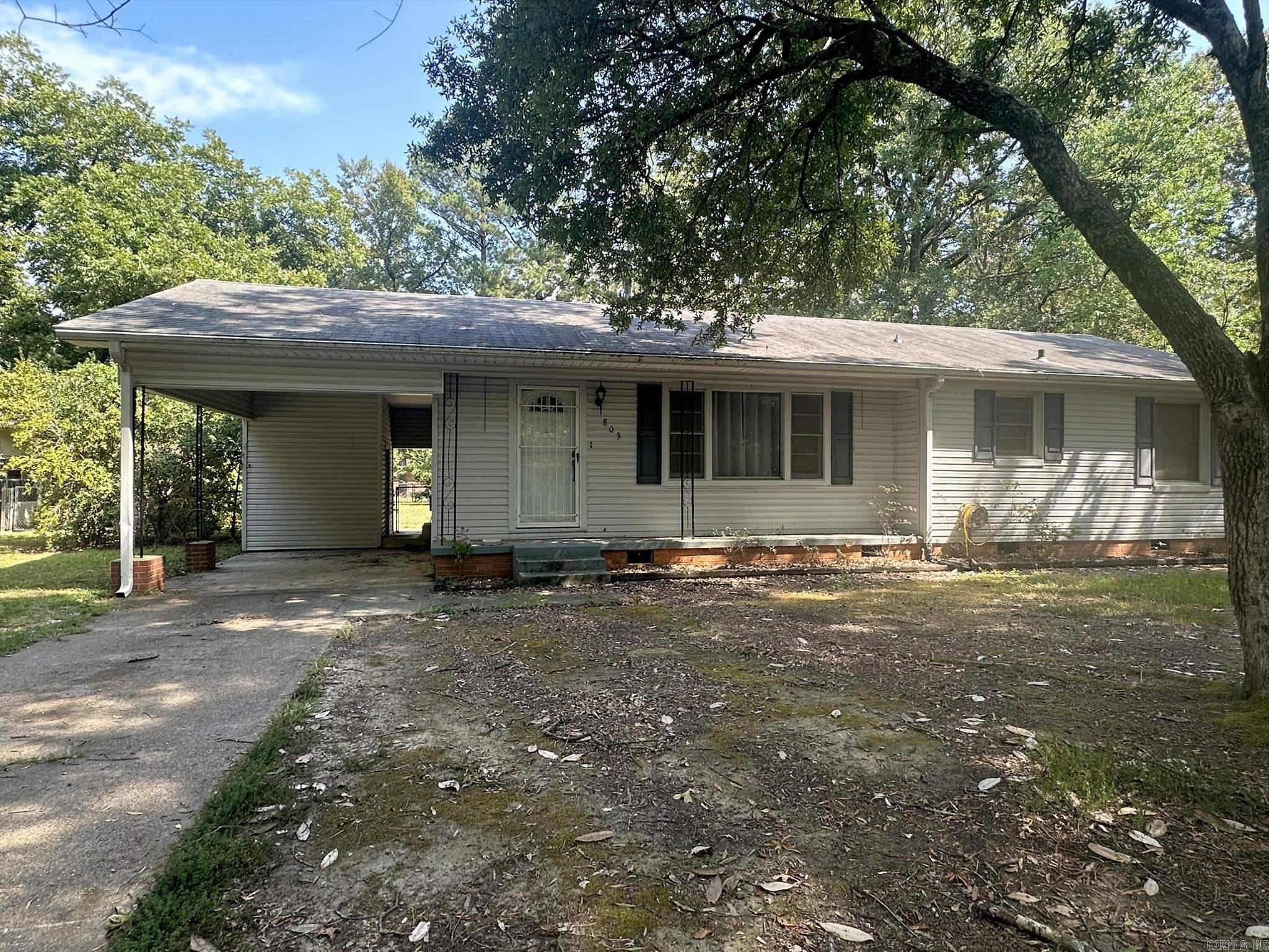 Cute and Cozy is what this one is! Newer floors, fenced in backyard and close to the elementary school. 2 bedrooms and 1 bathroom with a large dining room open to the kitchen. Call/text me to schedule an appointment to see this property. **Interior pictures coming soon**