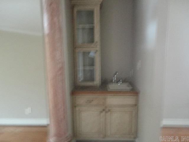 Courtside Place - Residential Lease