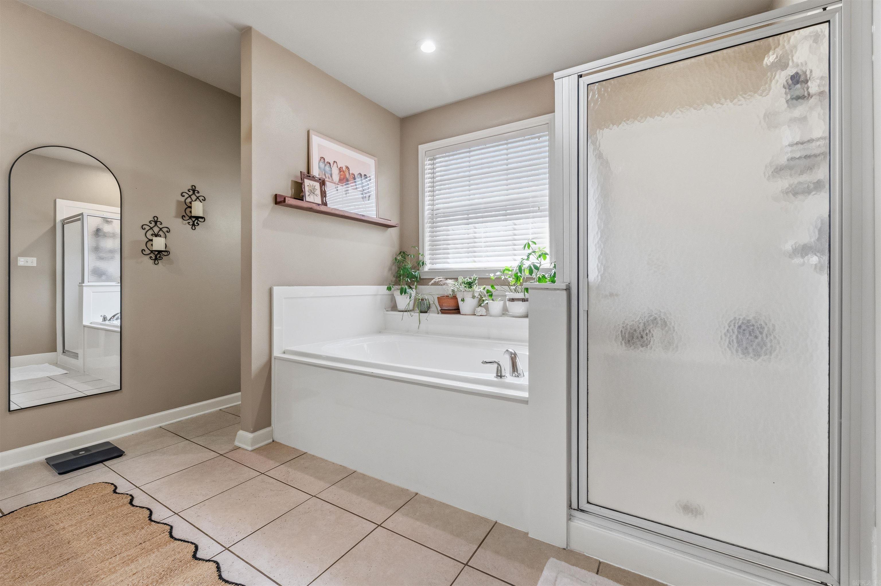 LINDULAKE ESTATES - Residential