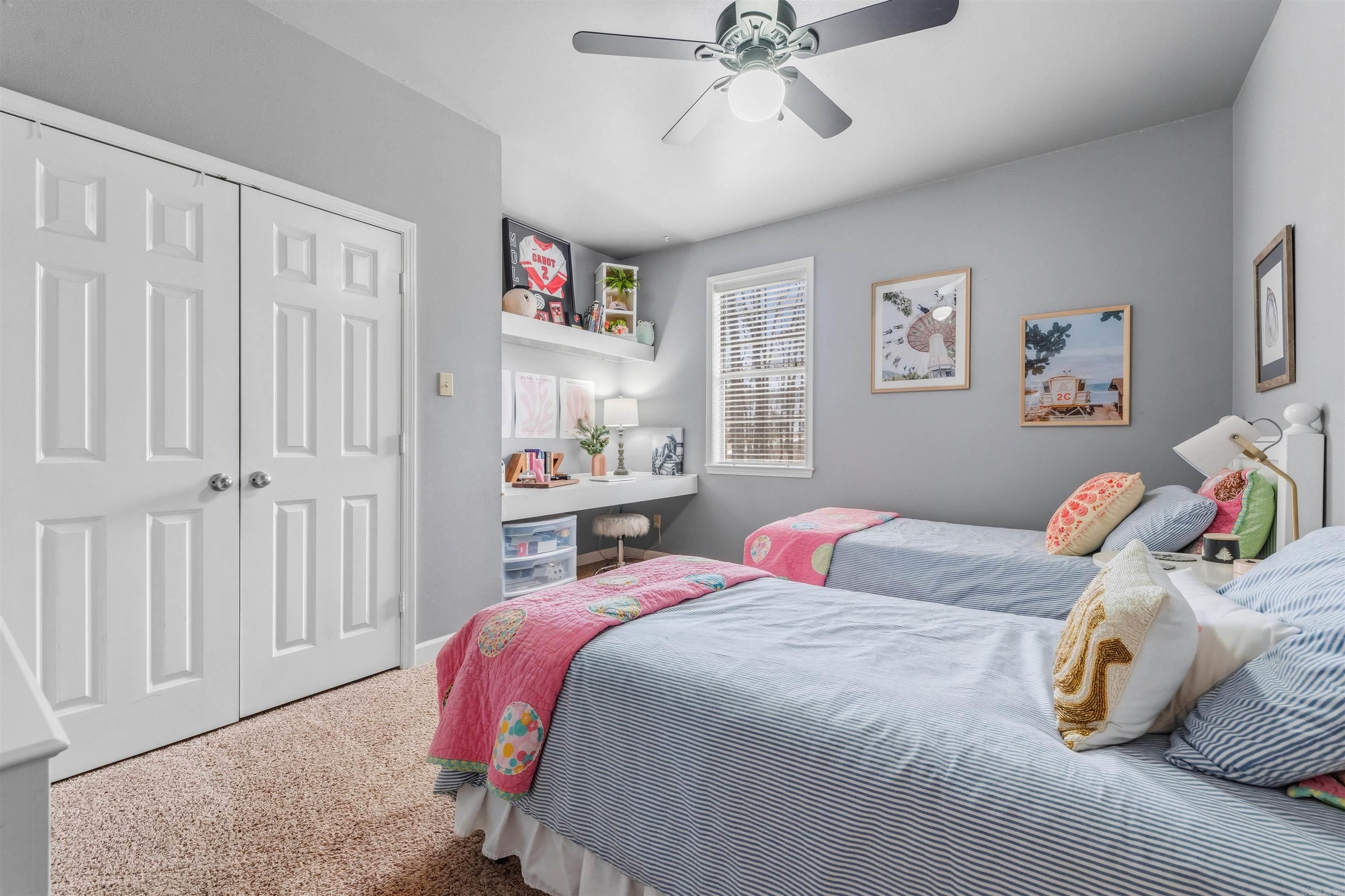 LINDULAKE ESTATES - Residential