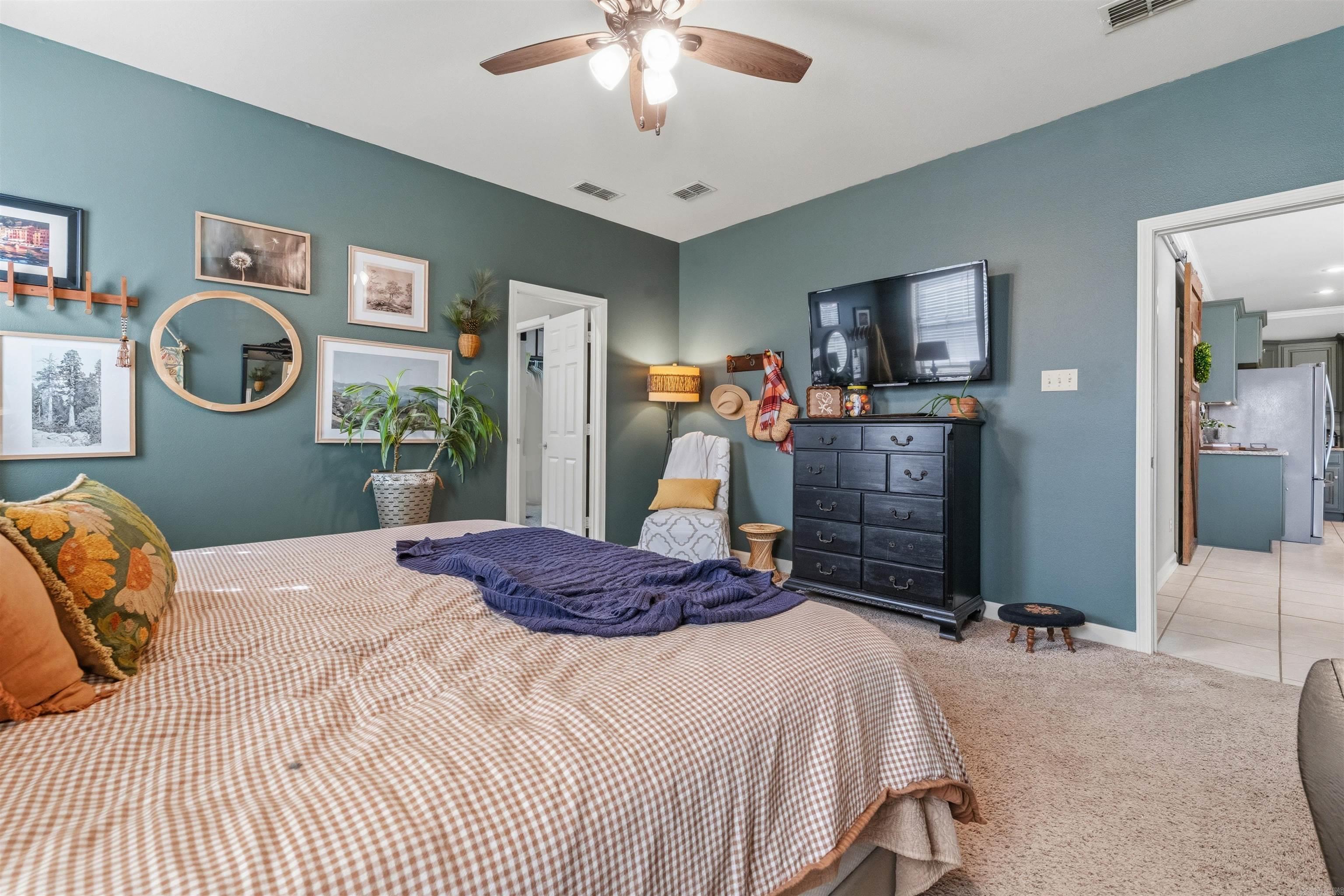 LINDULAKE ESTATES - Residential