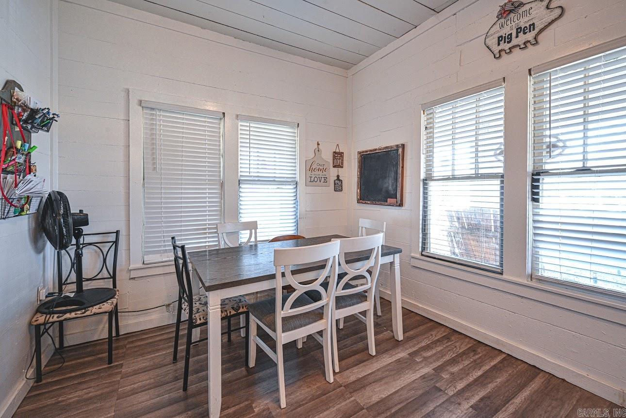 MENA ORIGINAL - Residential