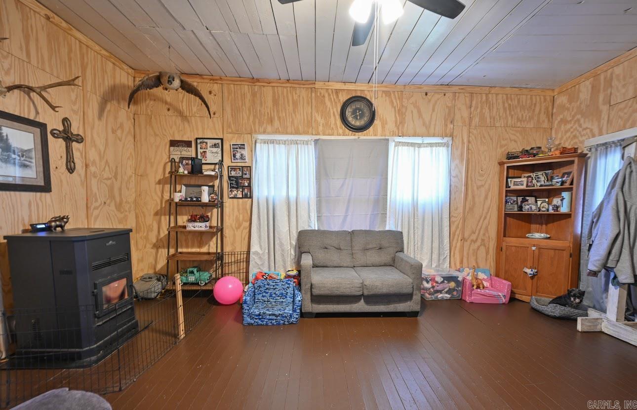 MENA ORIGINAL - Residential