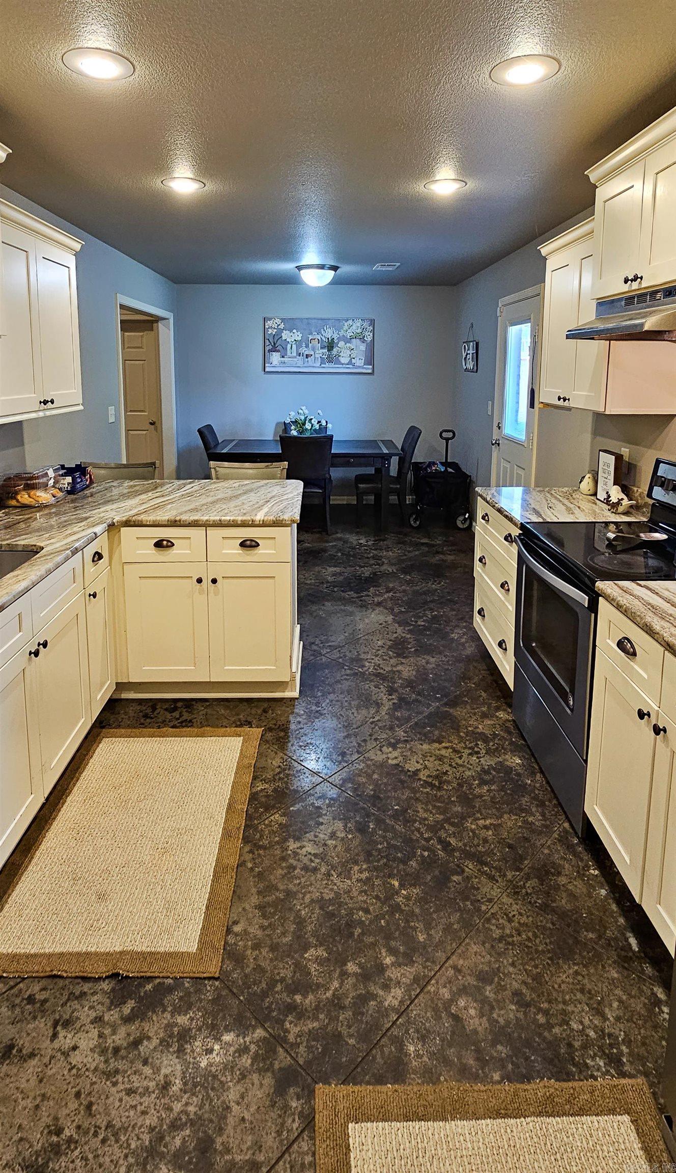 Griffin Park - Residential