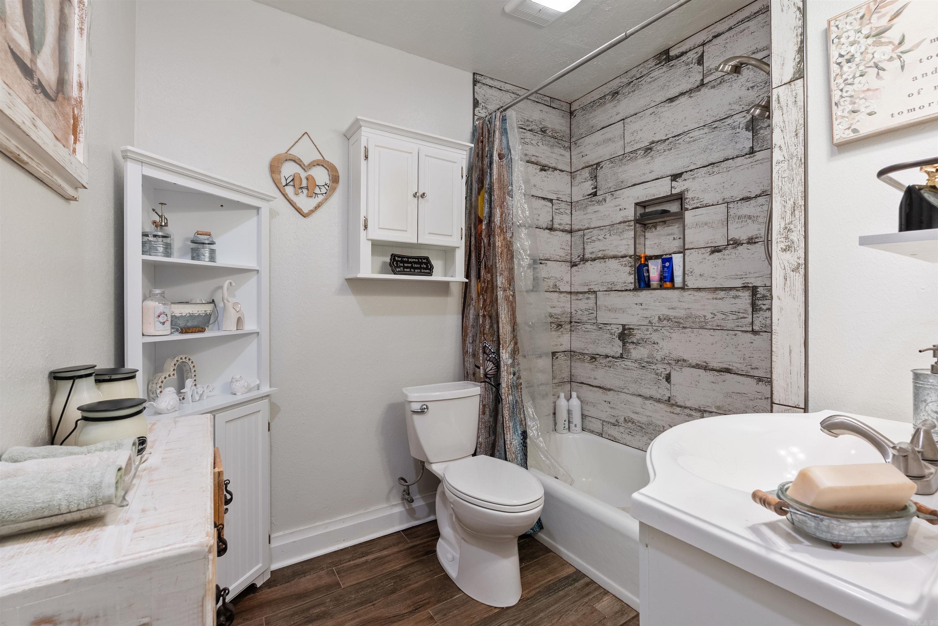 WESTOVER HILLS - Residential