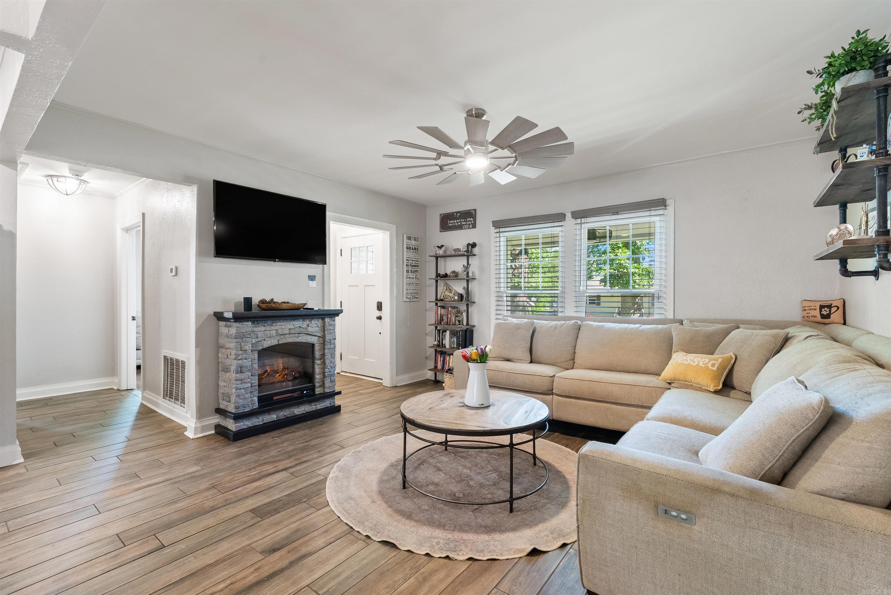 WESTOVER HILLS - Residential