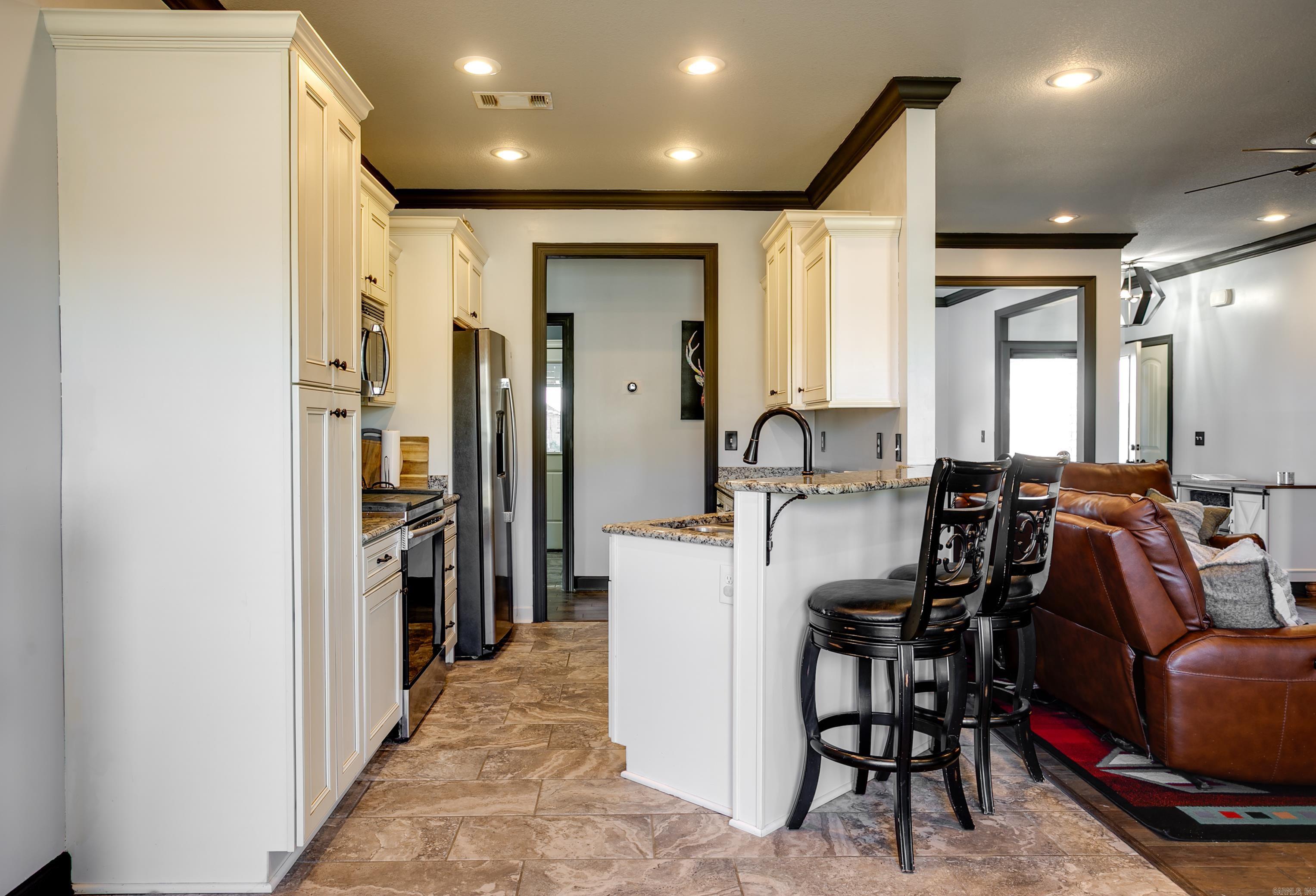 BROOKLAND HILLS - Residential