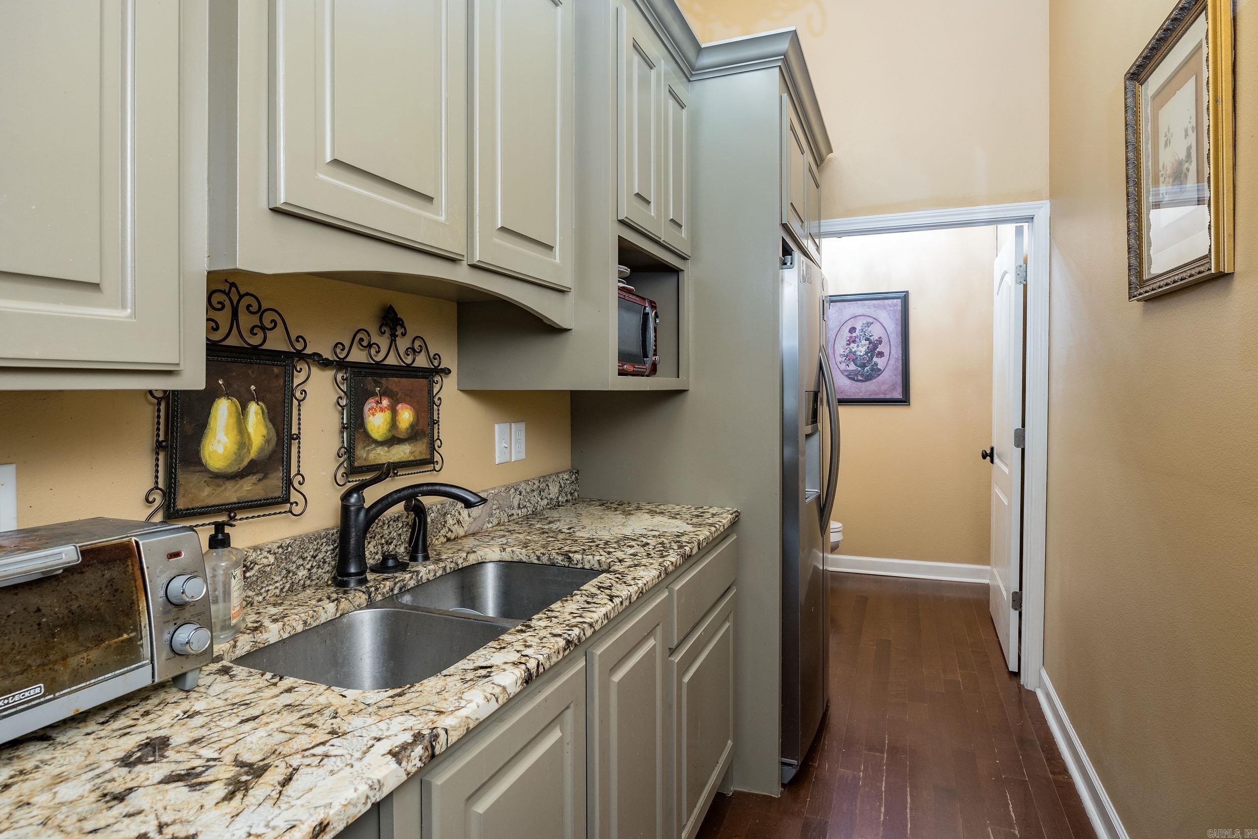 Metes & Bounds - Commercial Sale