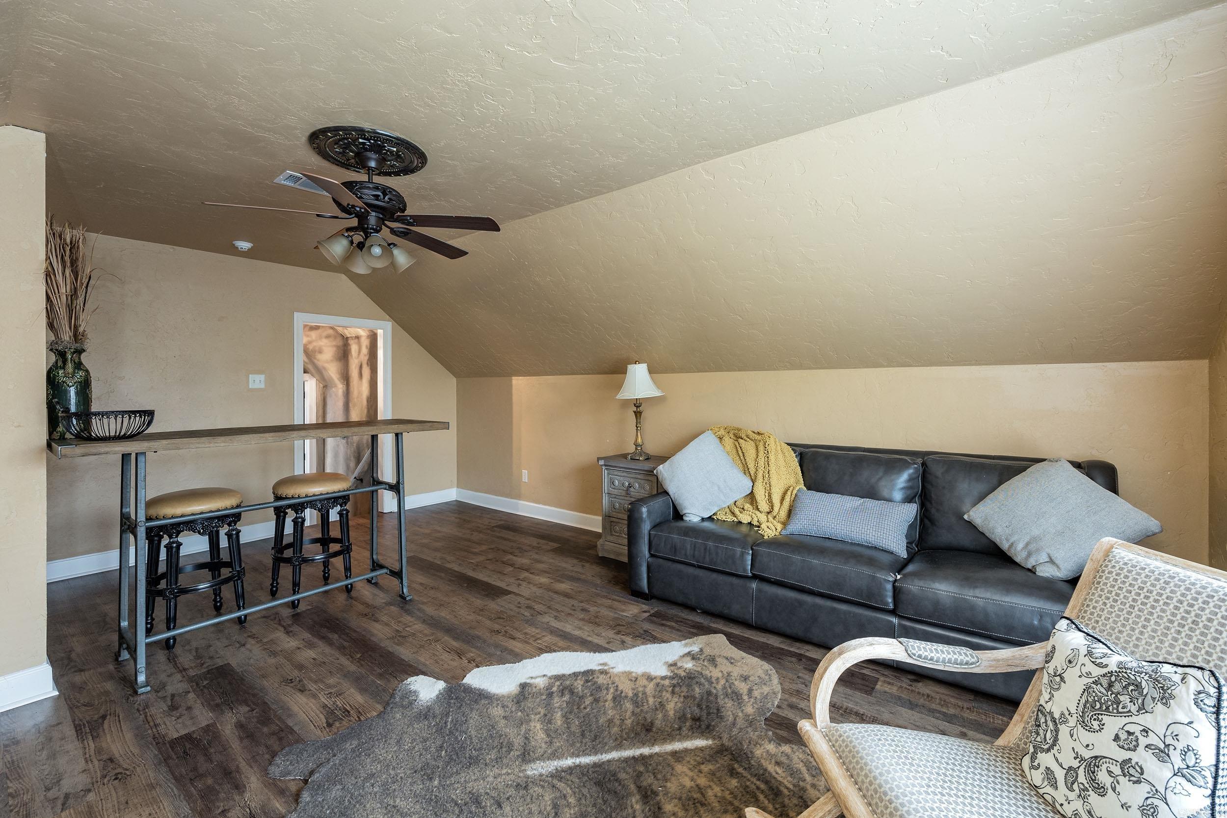 Metes & Bounds - Commercial Sale