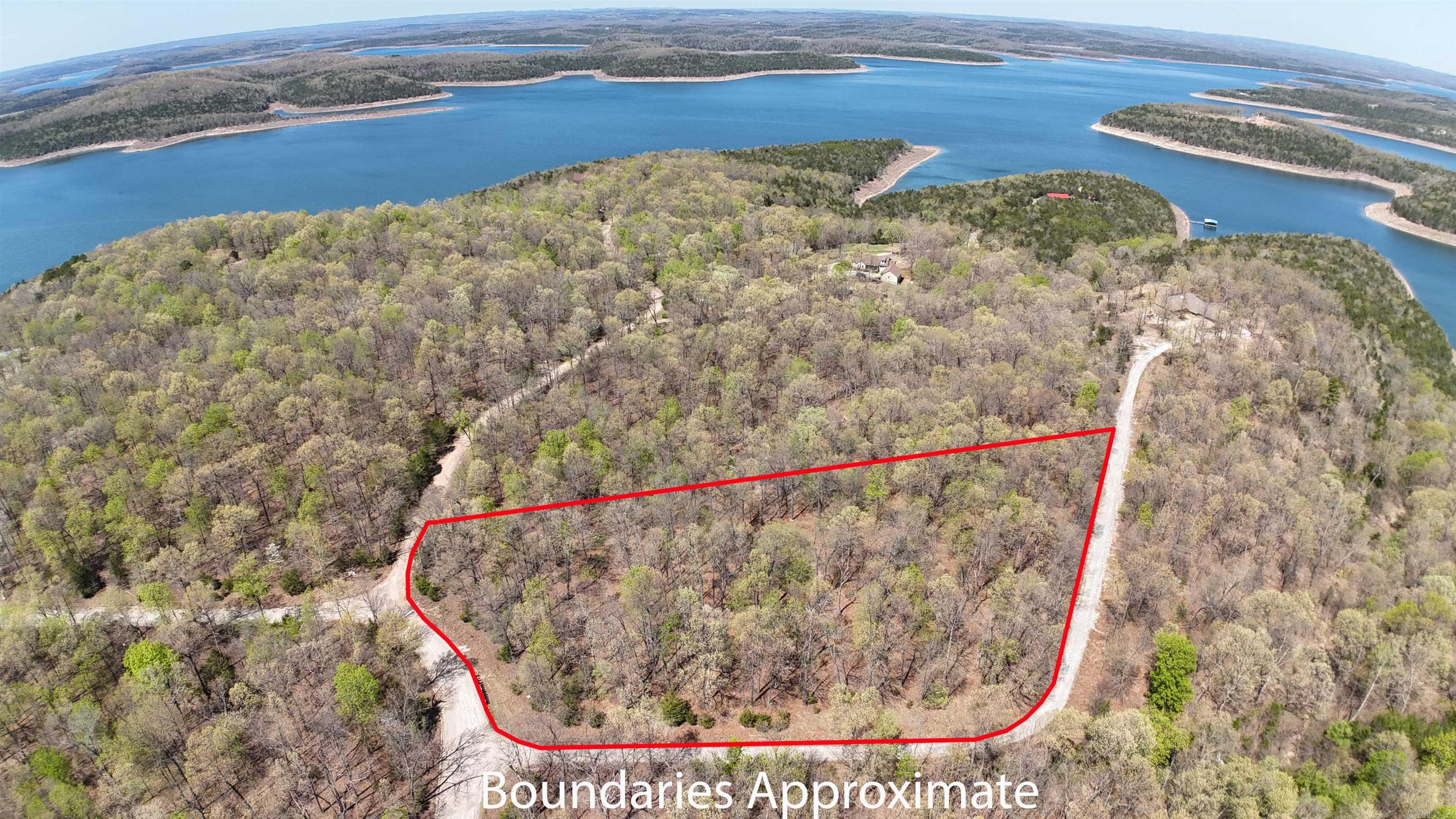 4.42 M/L wooded acres located in Webb’s Landing subdivision near Bull Shoals Lake with its own fly-in landing strip located nearby (Pine Mountain Air Park - 6AR9). This property is near a public boat launch area and only an hour drive to Branson, MO. Recently surveyed with light restrictions, this property is ready for your dream home or vacation getaway!
