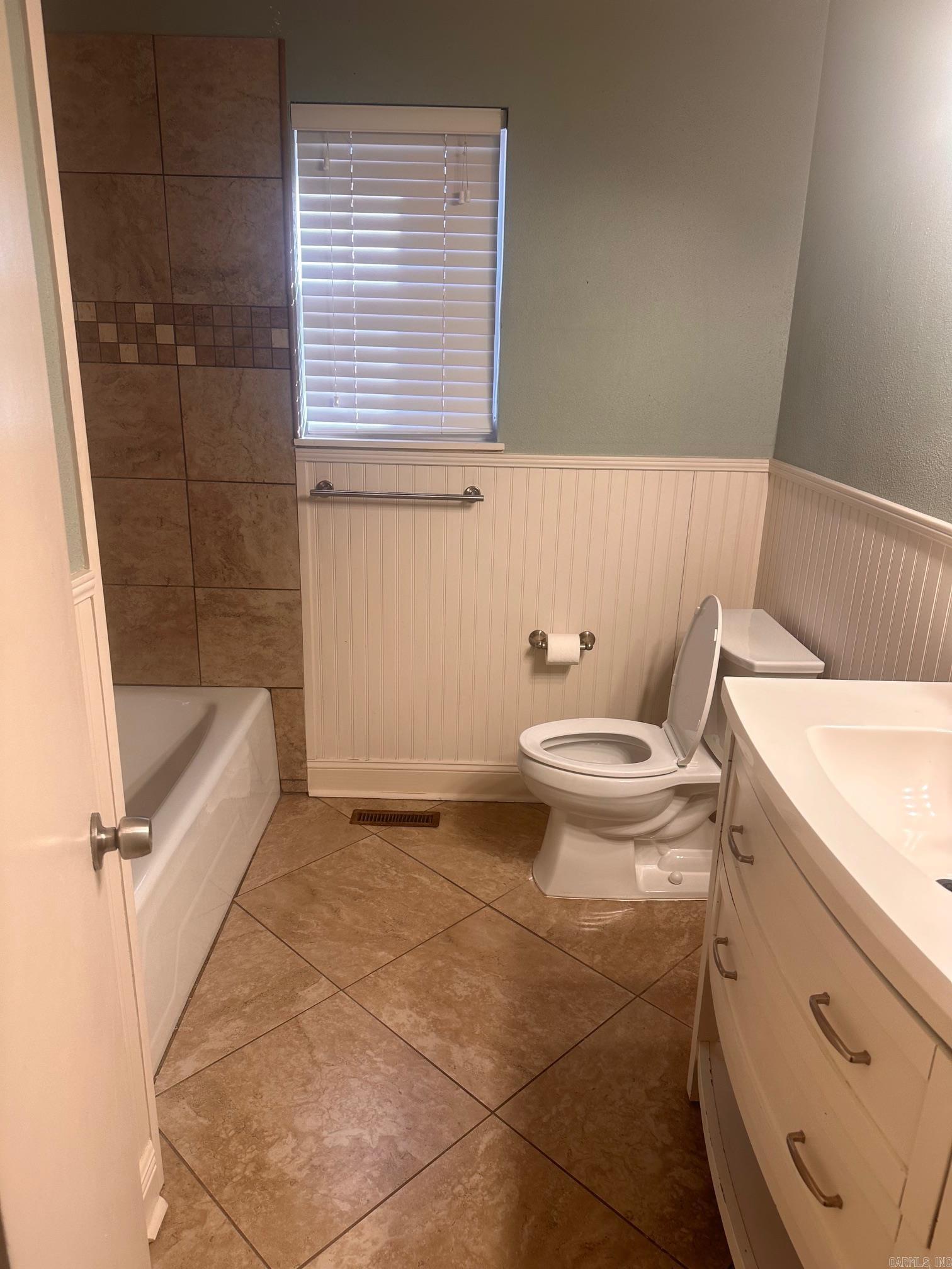 Lakewood - Residential Lease