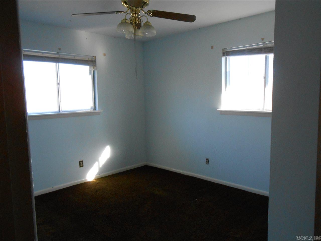 ARROW HEAD MANOR - Residential