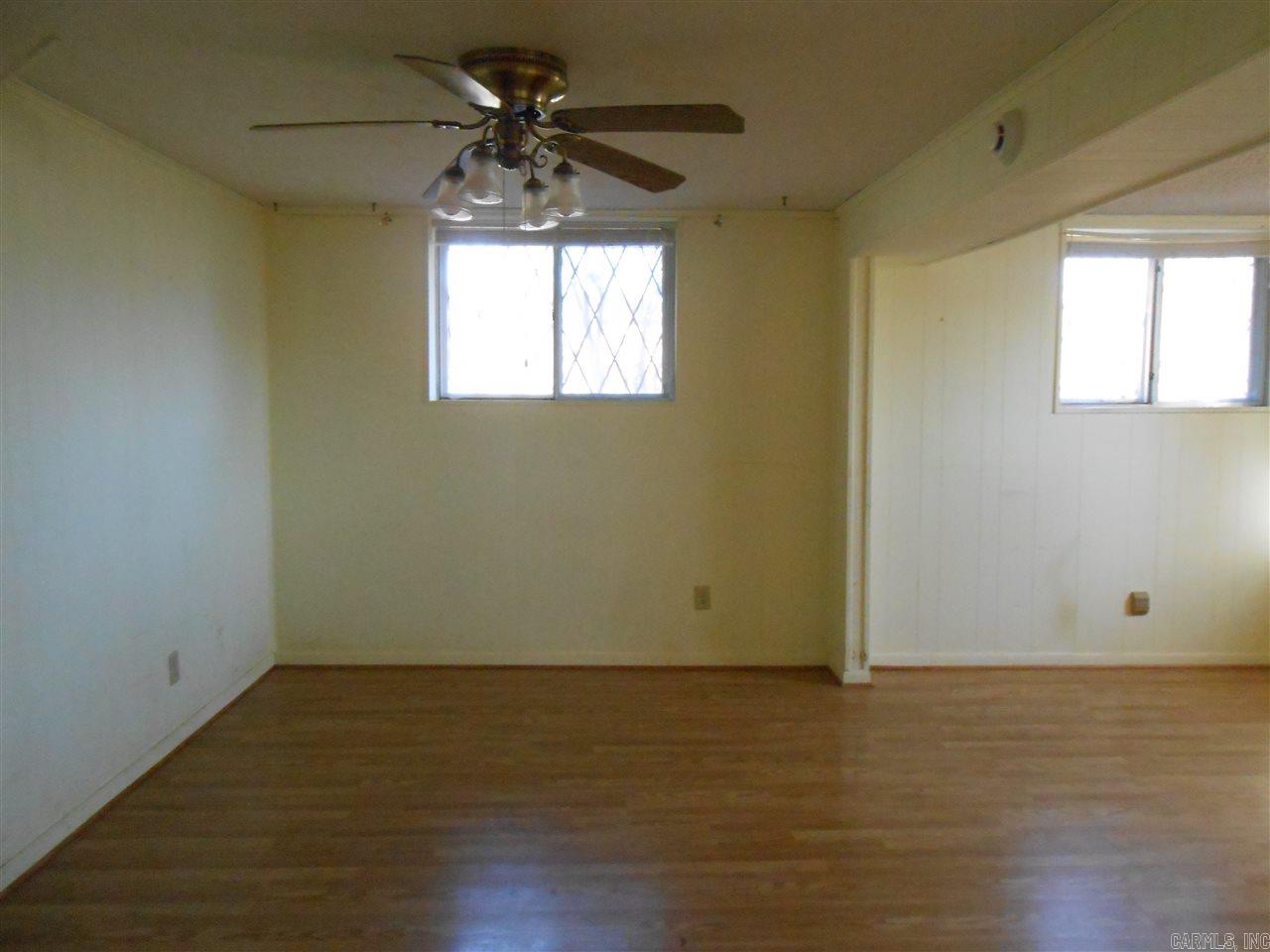 ARROW HEAD MANOR - Residential