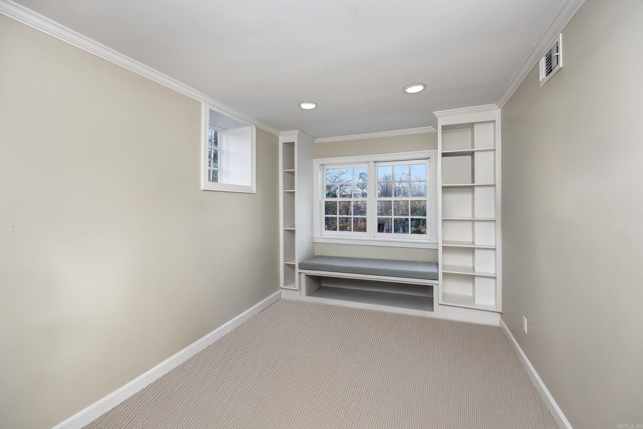 CLIFFEWOOD - Residential