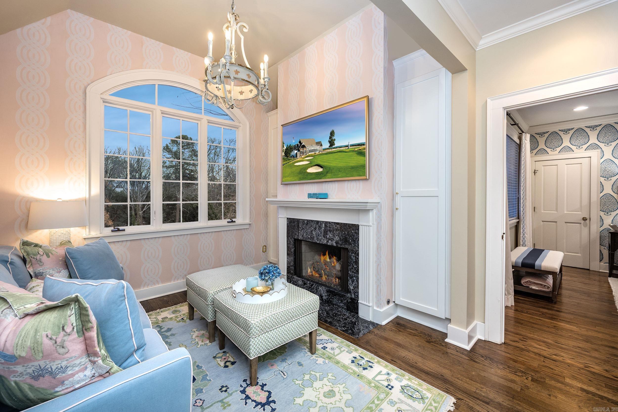 CLIFFEWOOD - Residential