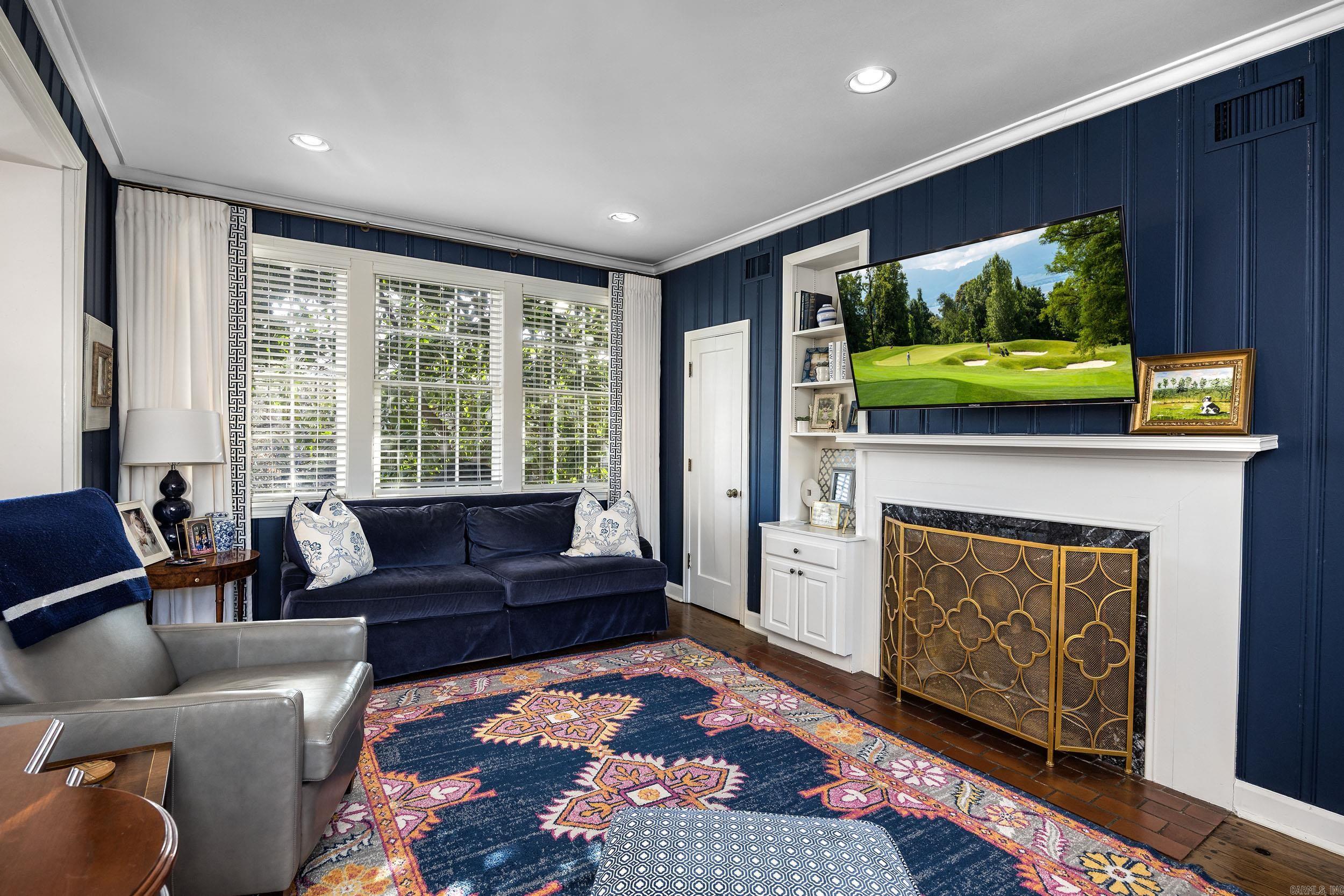 CLIFFEWOOD - Residential