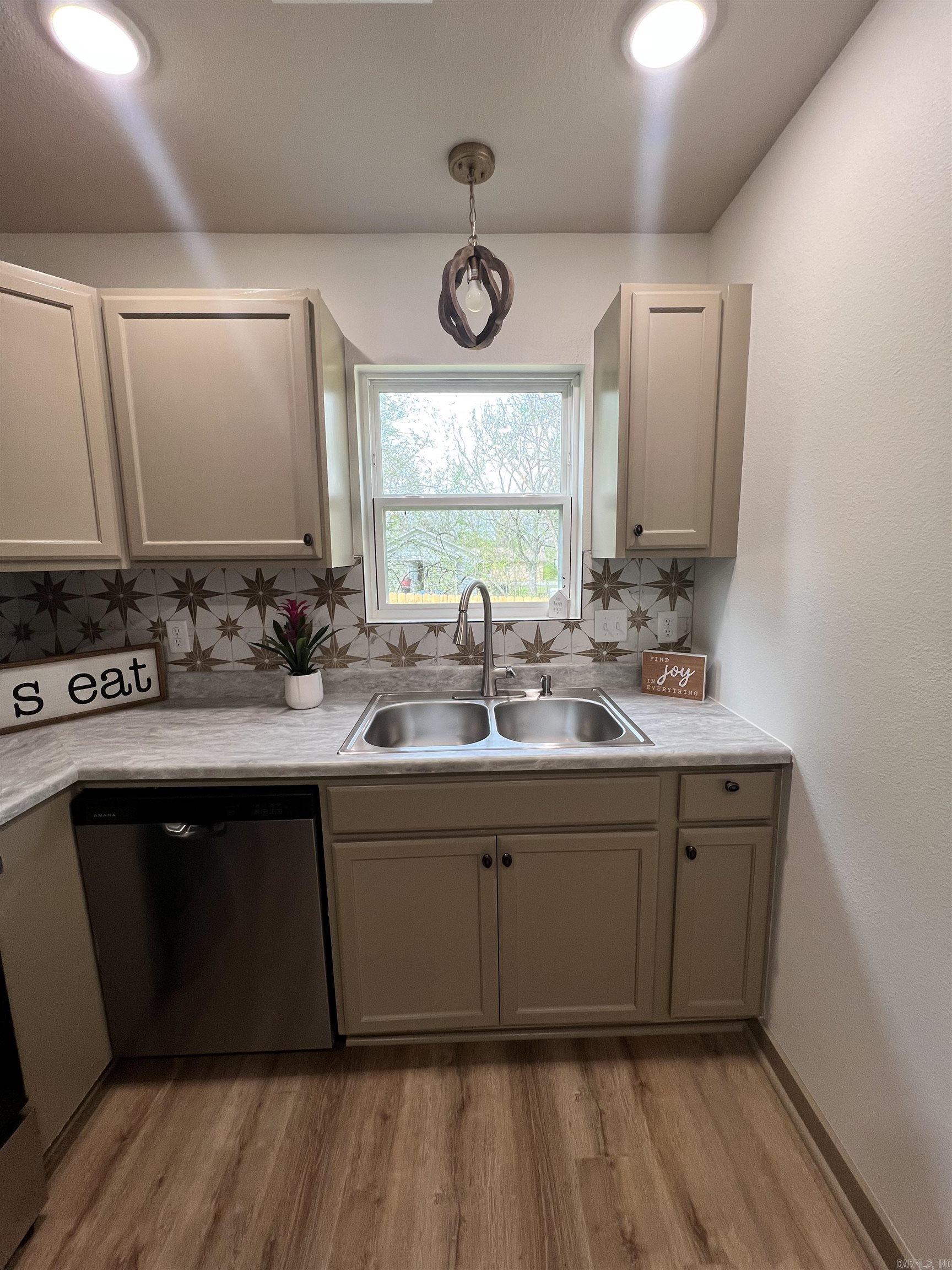 COLLEGE ADD (SEARCY) - Residential