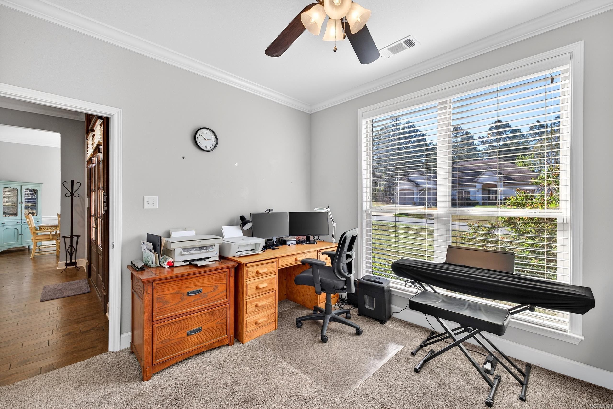 PINEWOOD ESTATES - Residential