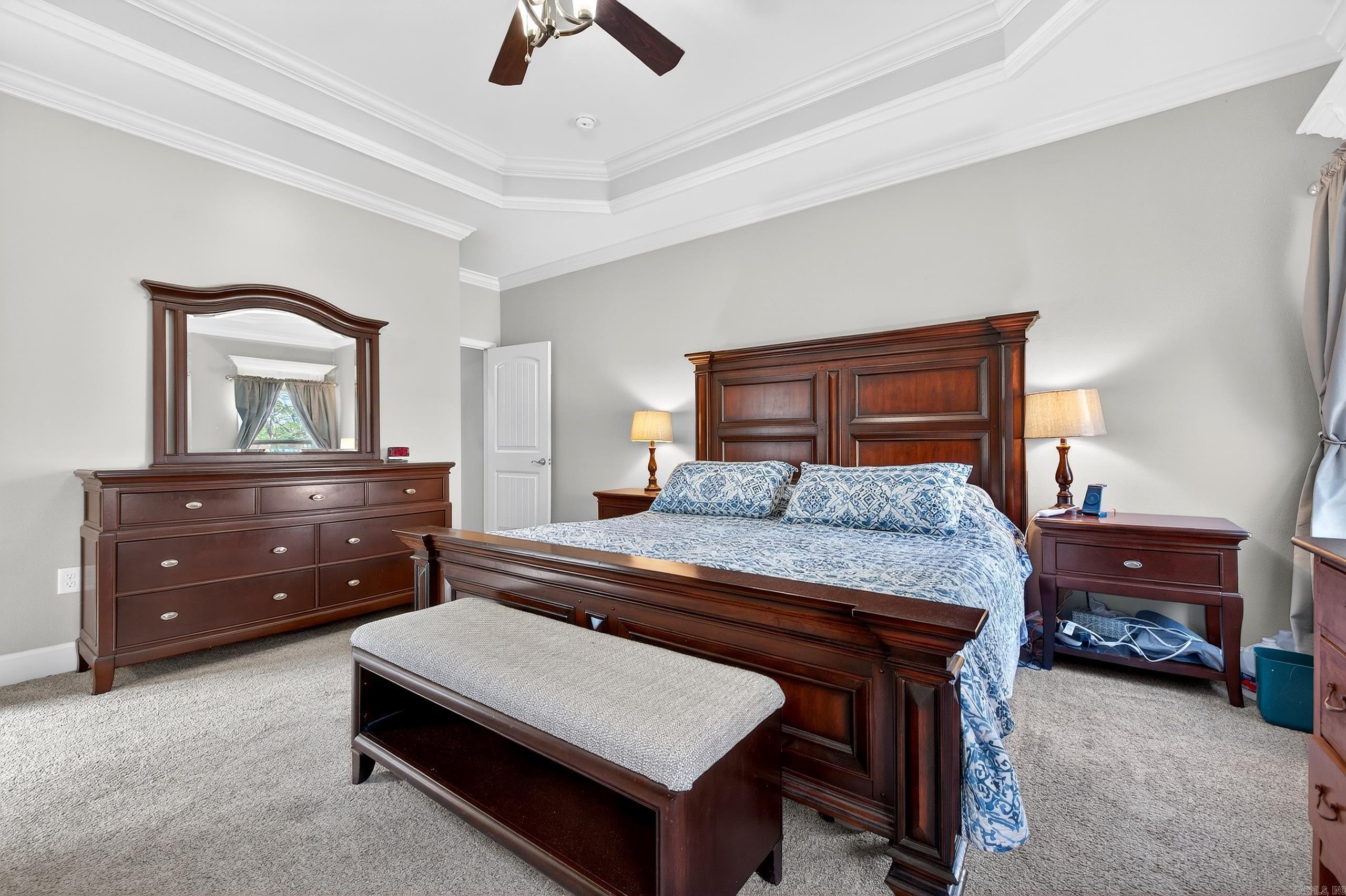 PINEWOOD ESTATES - Residential