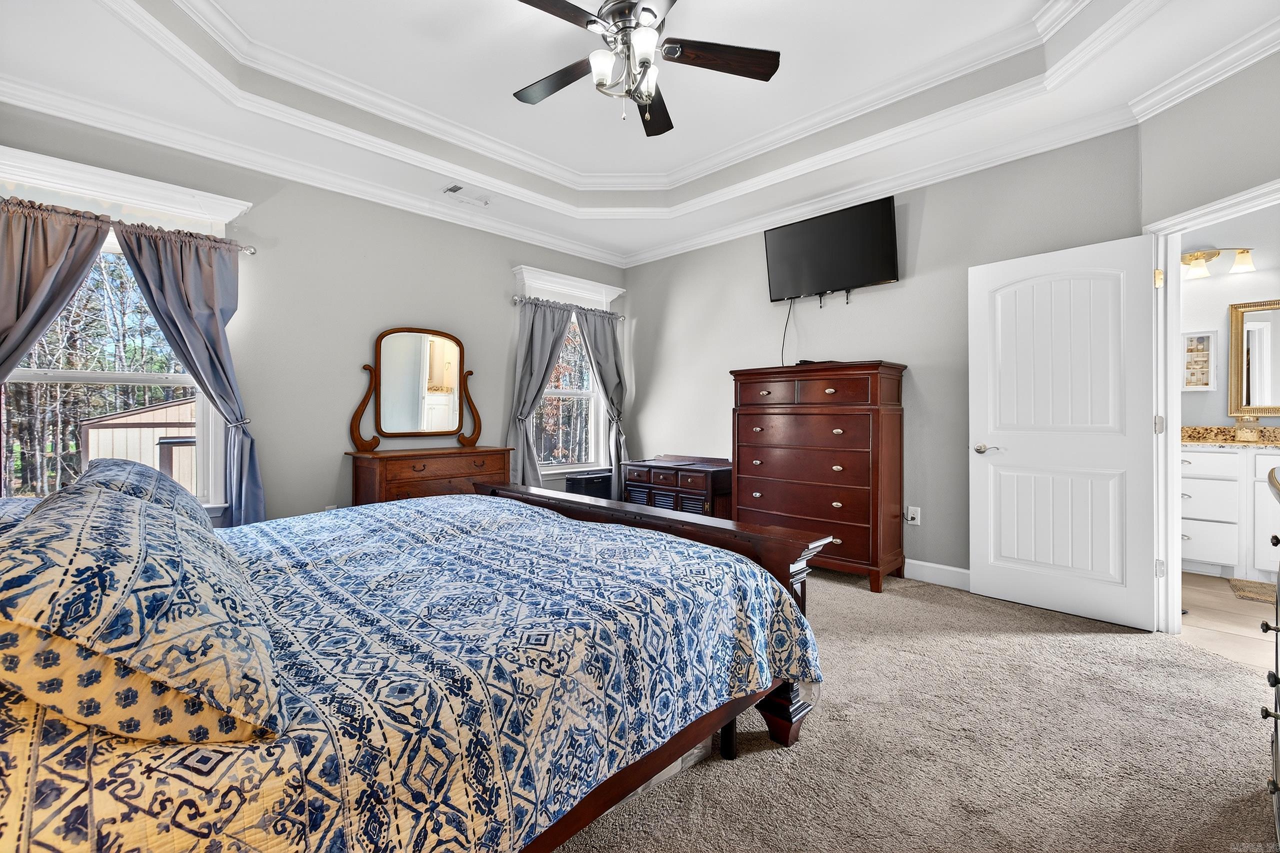 PINEWOOD ESTATES - Residential