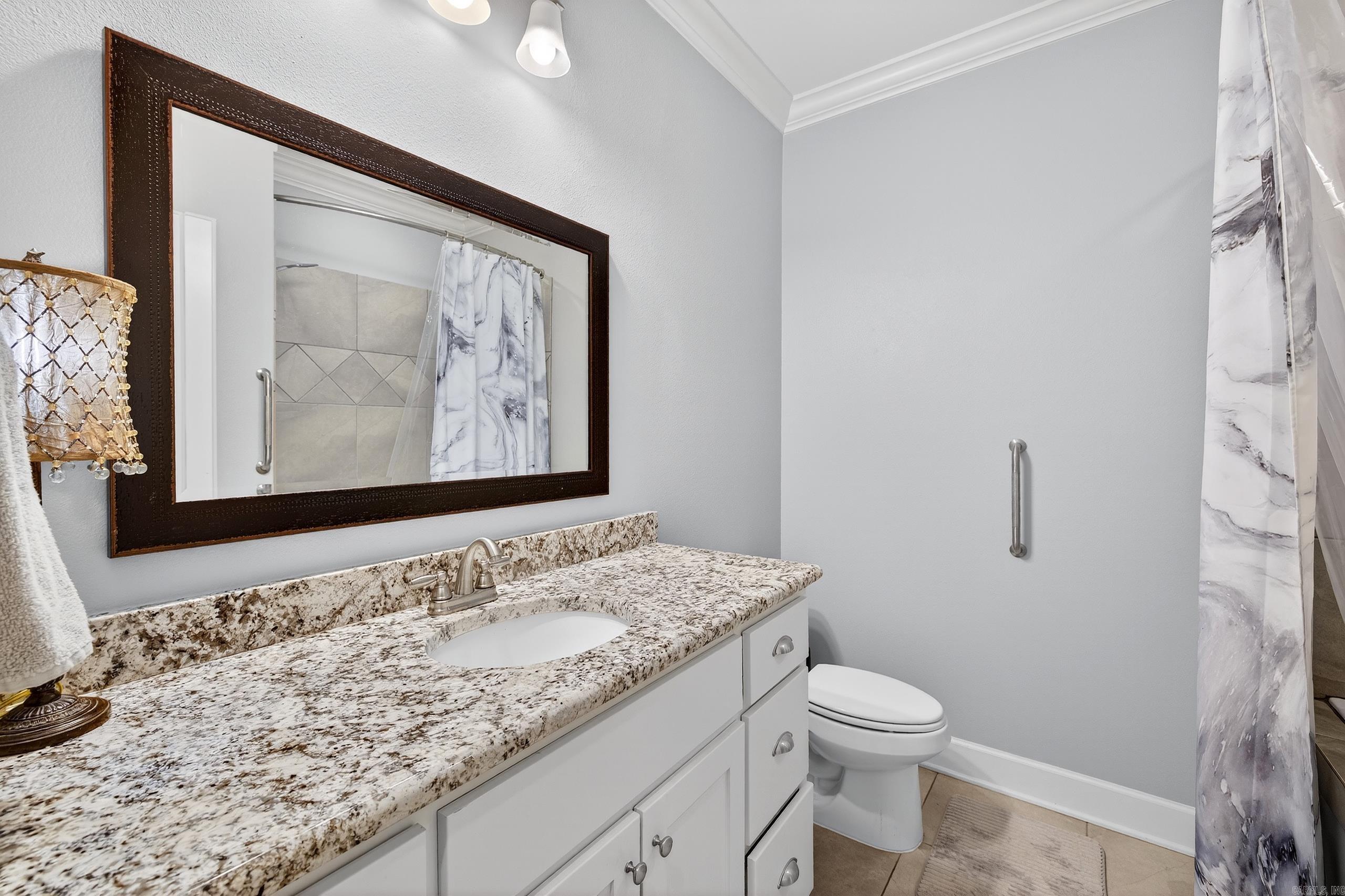 PINEWOOD ESTATES - Residential