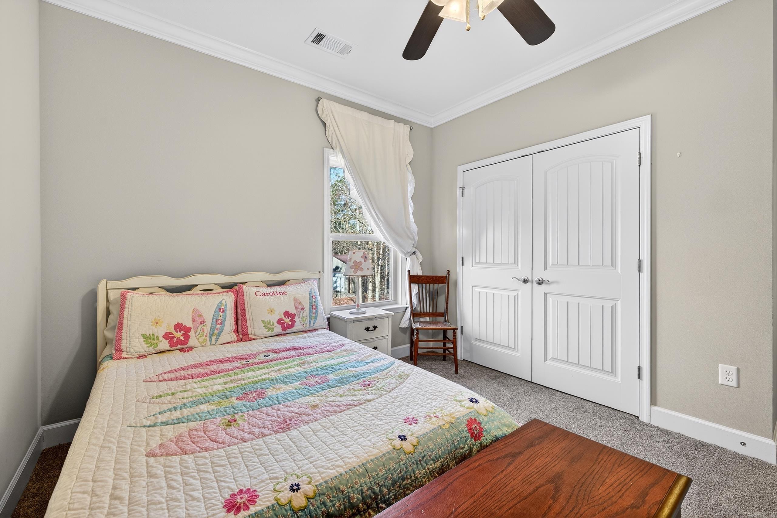 PINEWOOD ESTATES - Residential