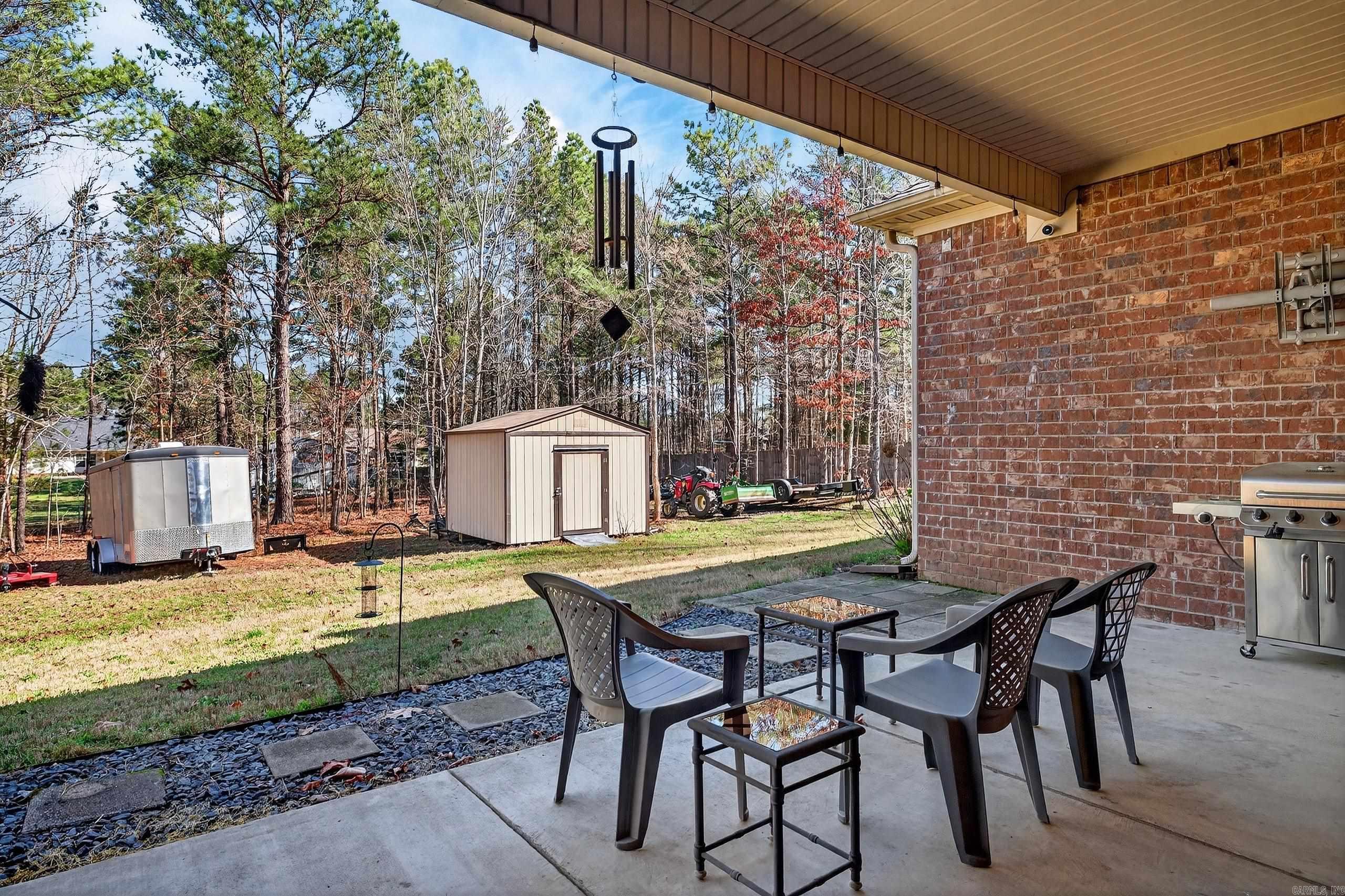 PINEWOOD ESTATES - Residential