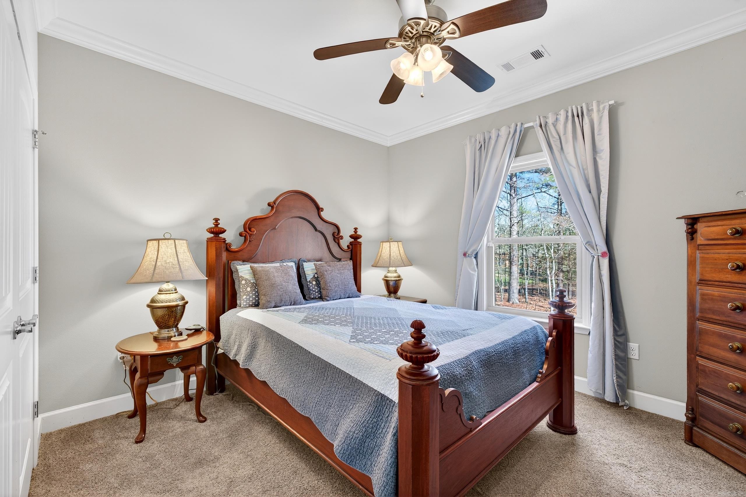 PINEWOOD ESTATES - Residential