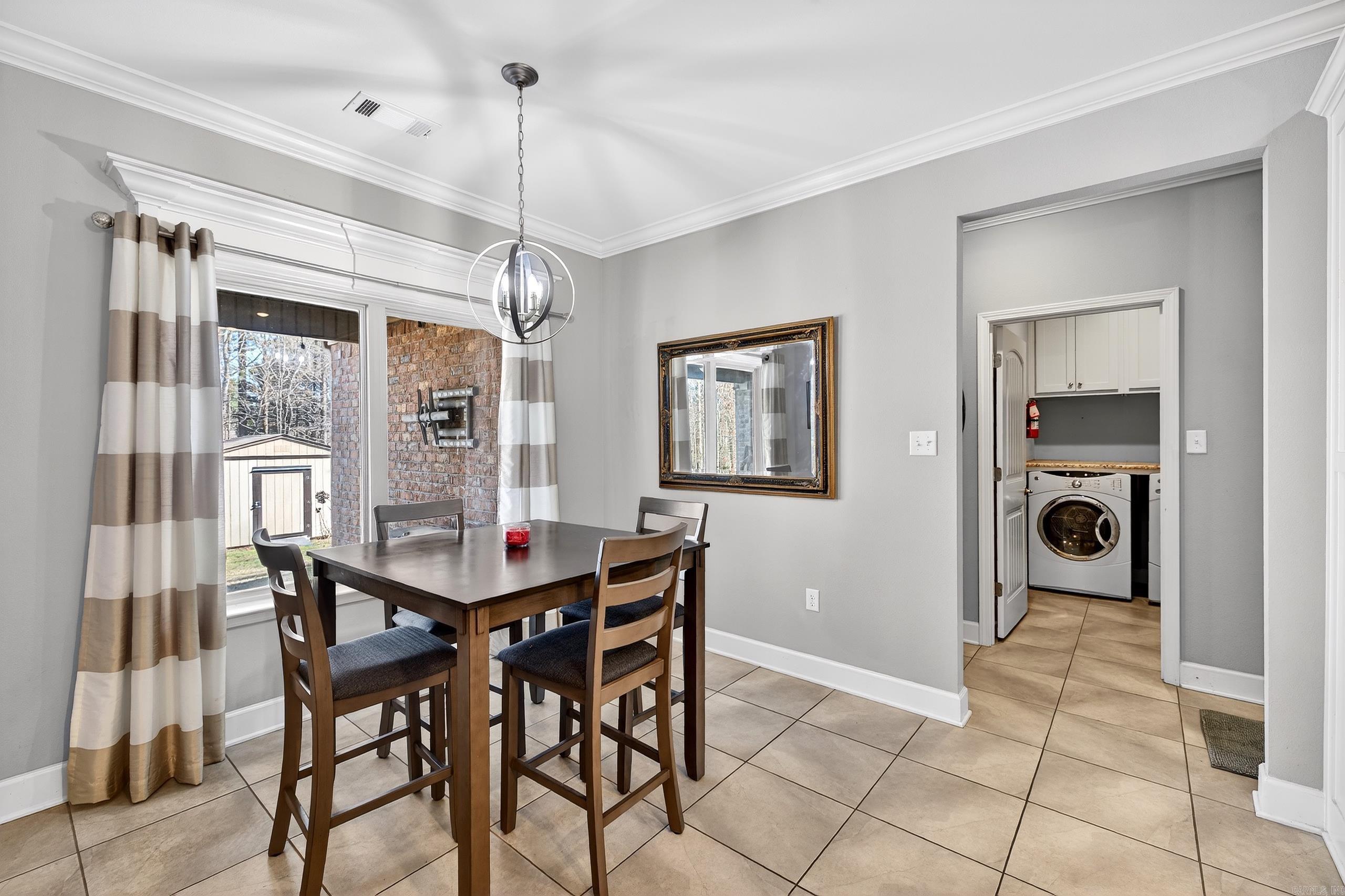 PINEWOOD ESTATES - Residential