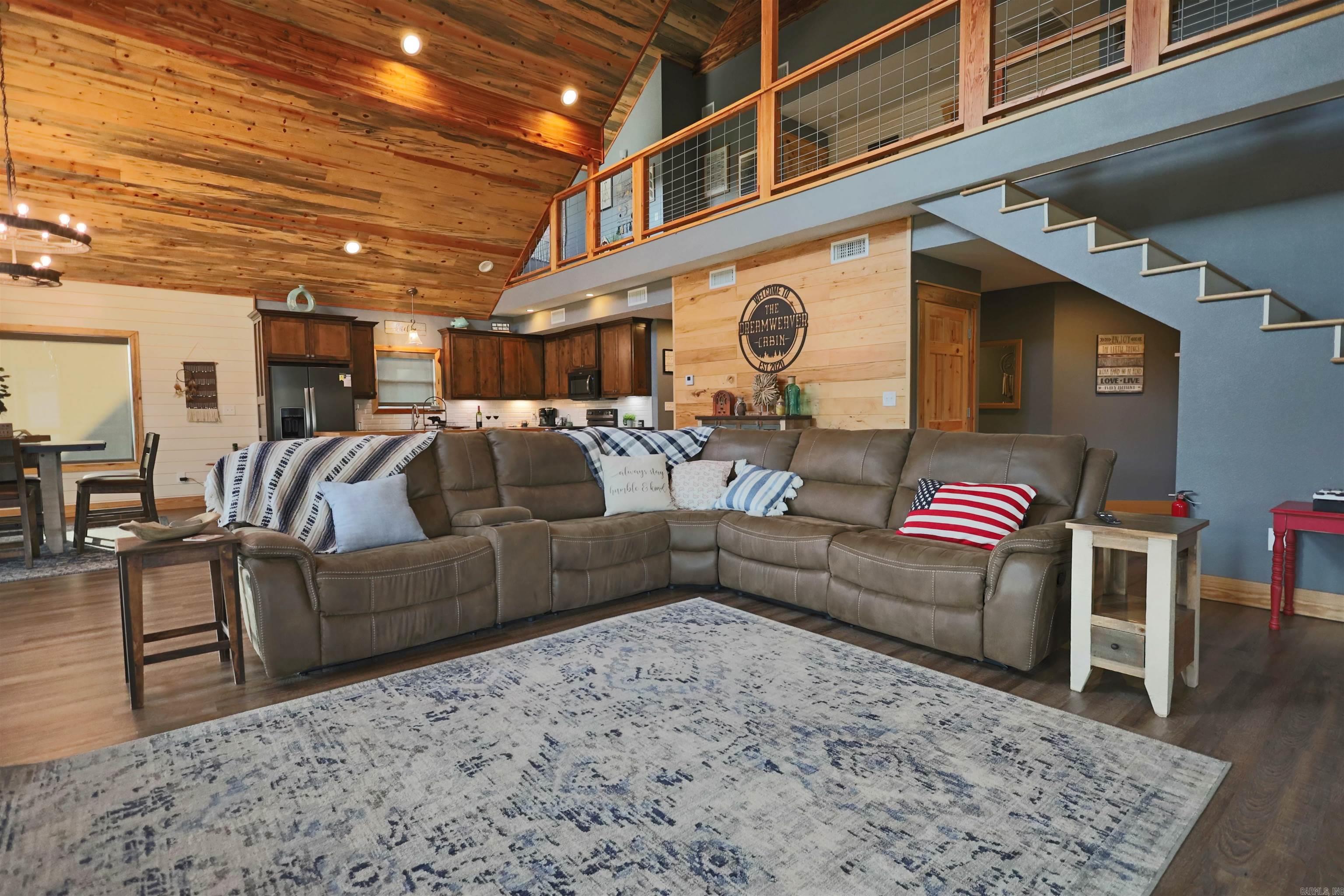 Jordans Bend at Caddos - Residential
