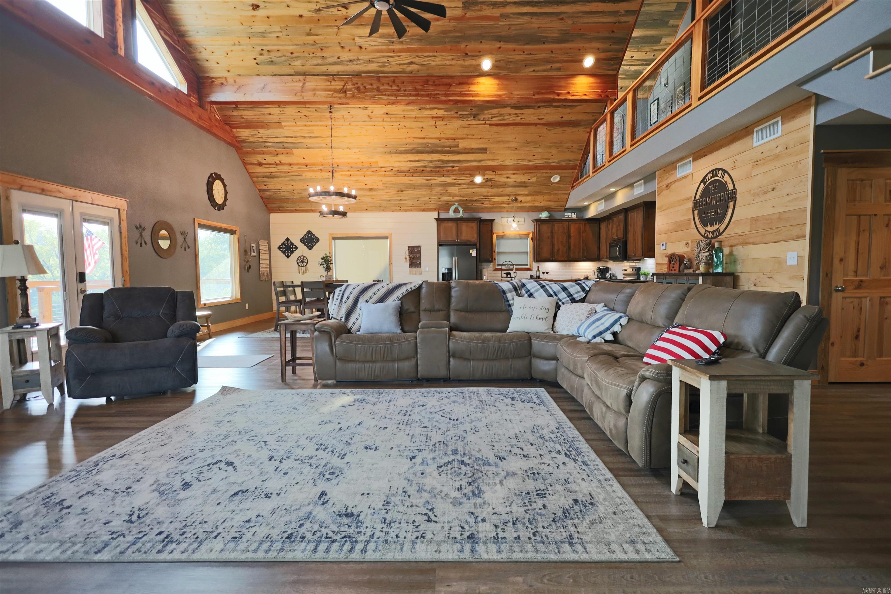 Jordans Bend at Caddos - Residential