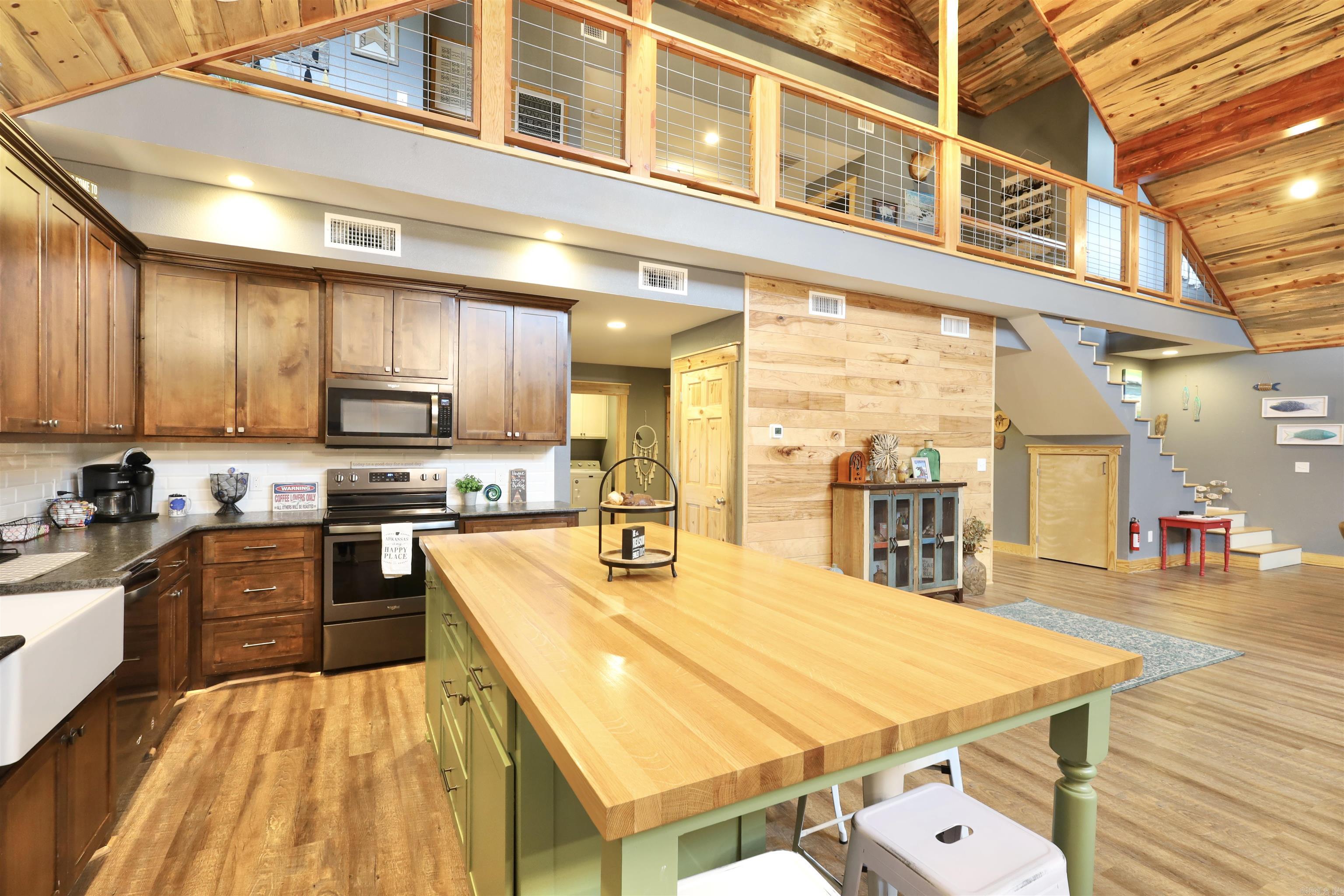 Jordans Bend at Caddos - Residential