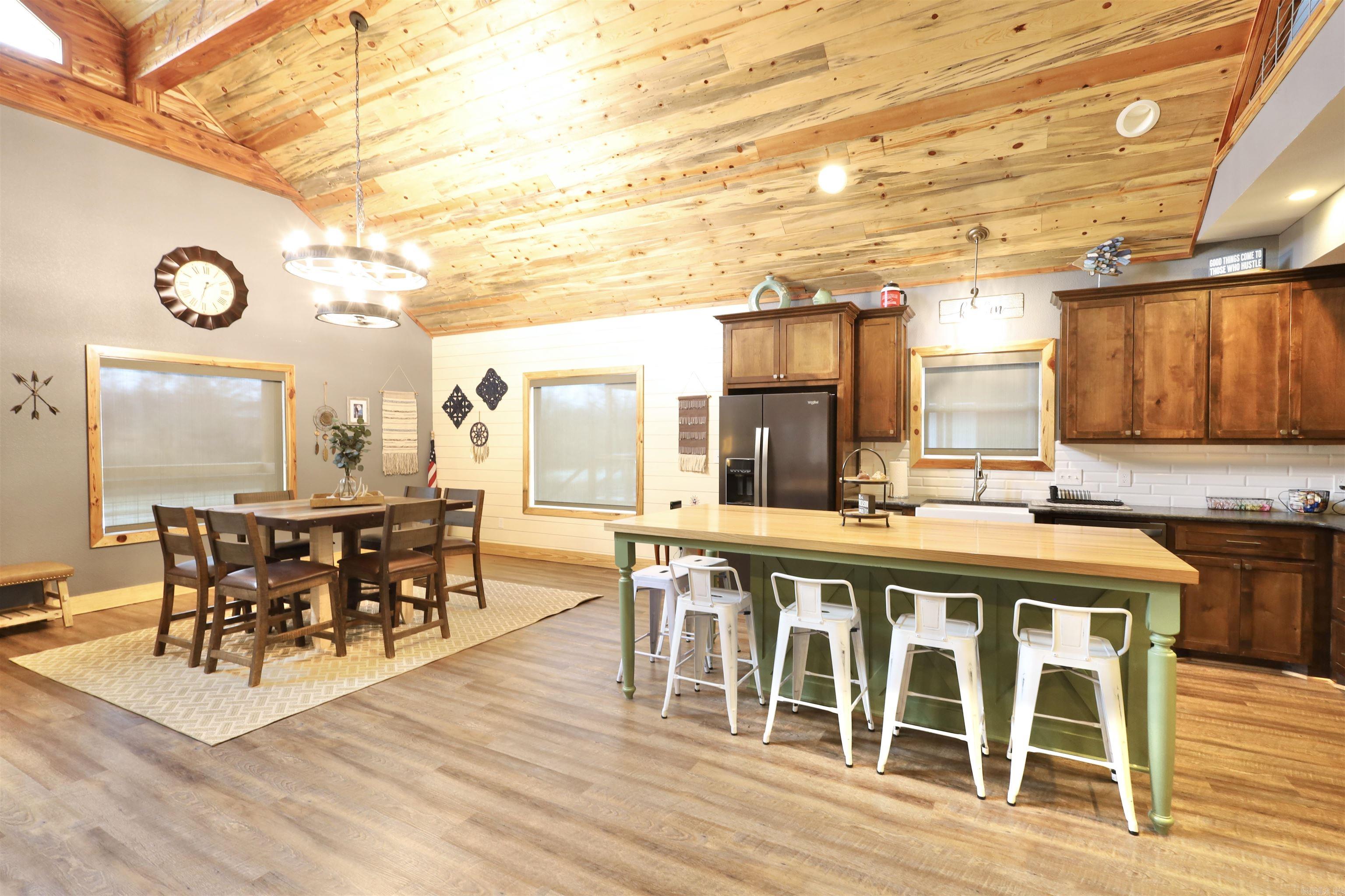 Jordans Bend at Caddos - Residential