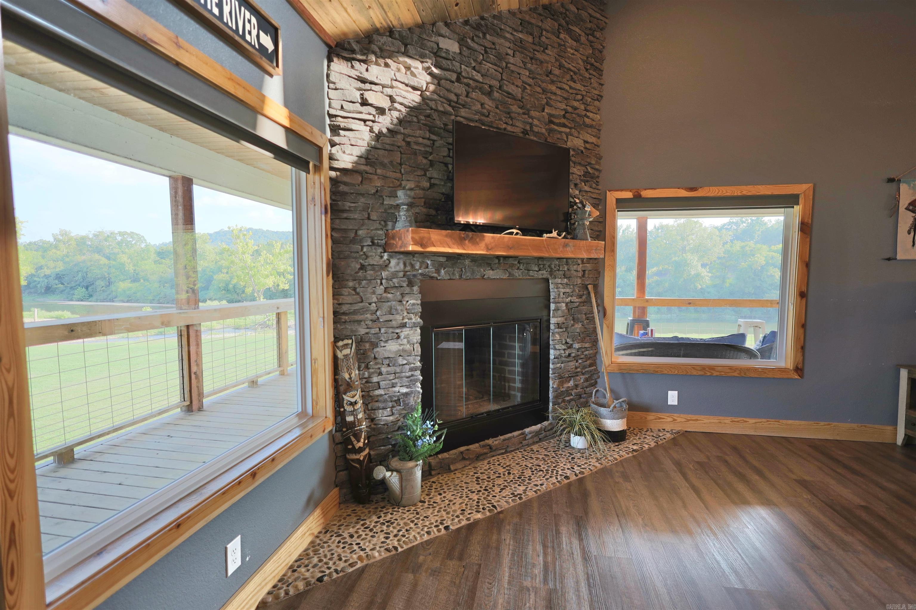 Jordans Bend at Caddos - Residential