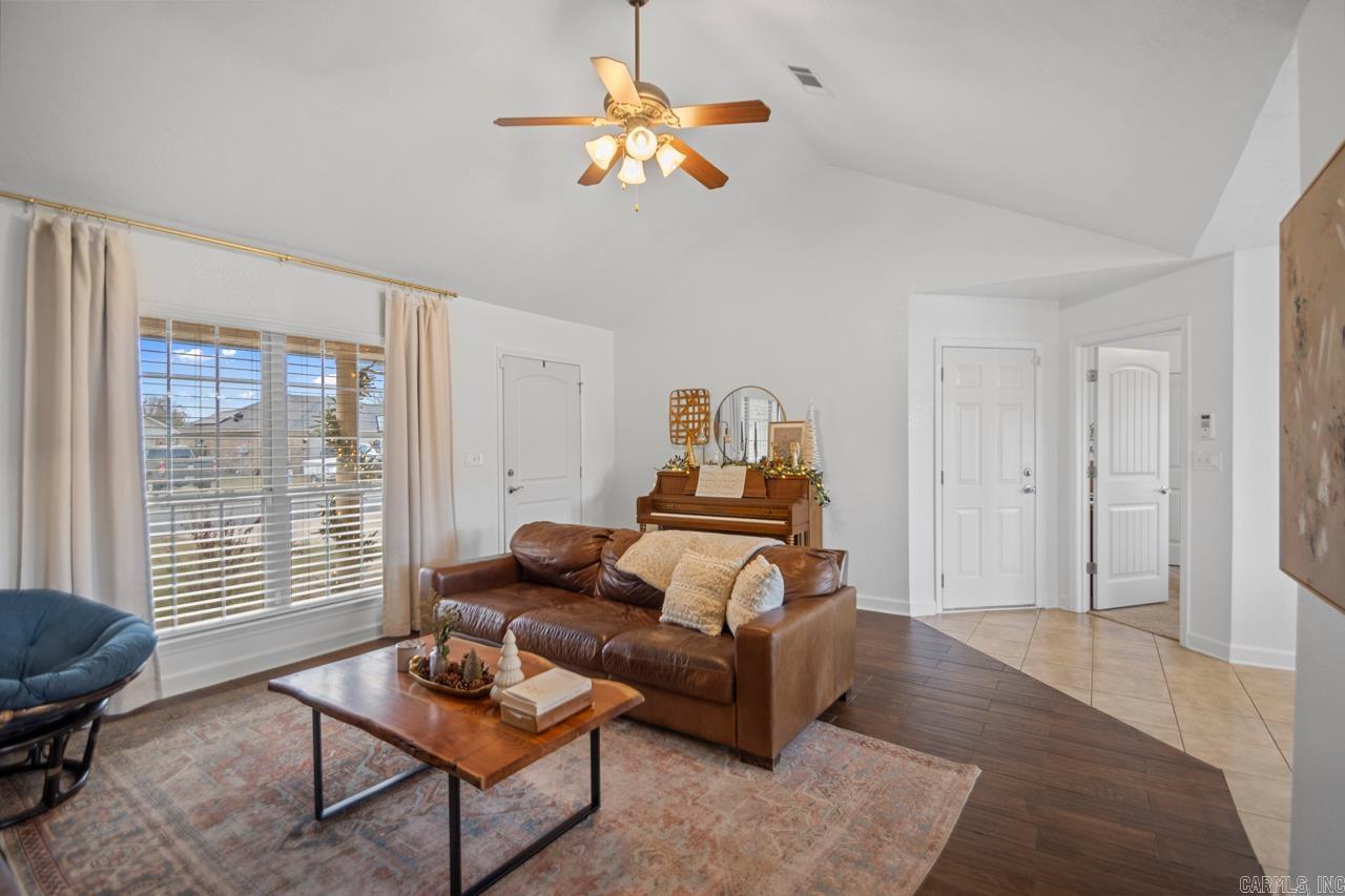 JEWELS ESTATES - Residential