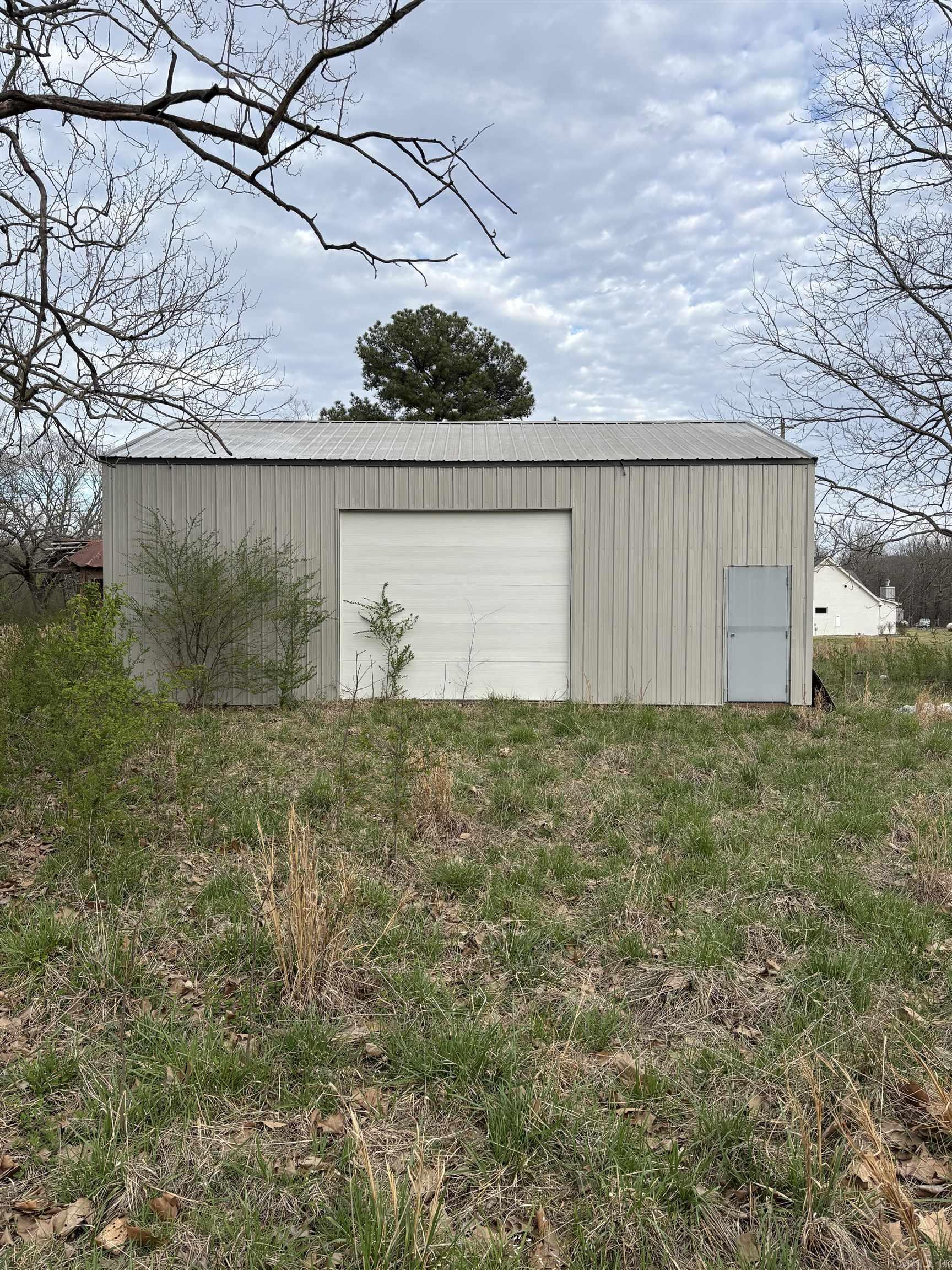 Metes & Bounds - Land