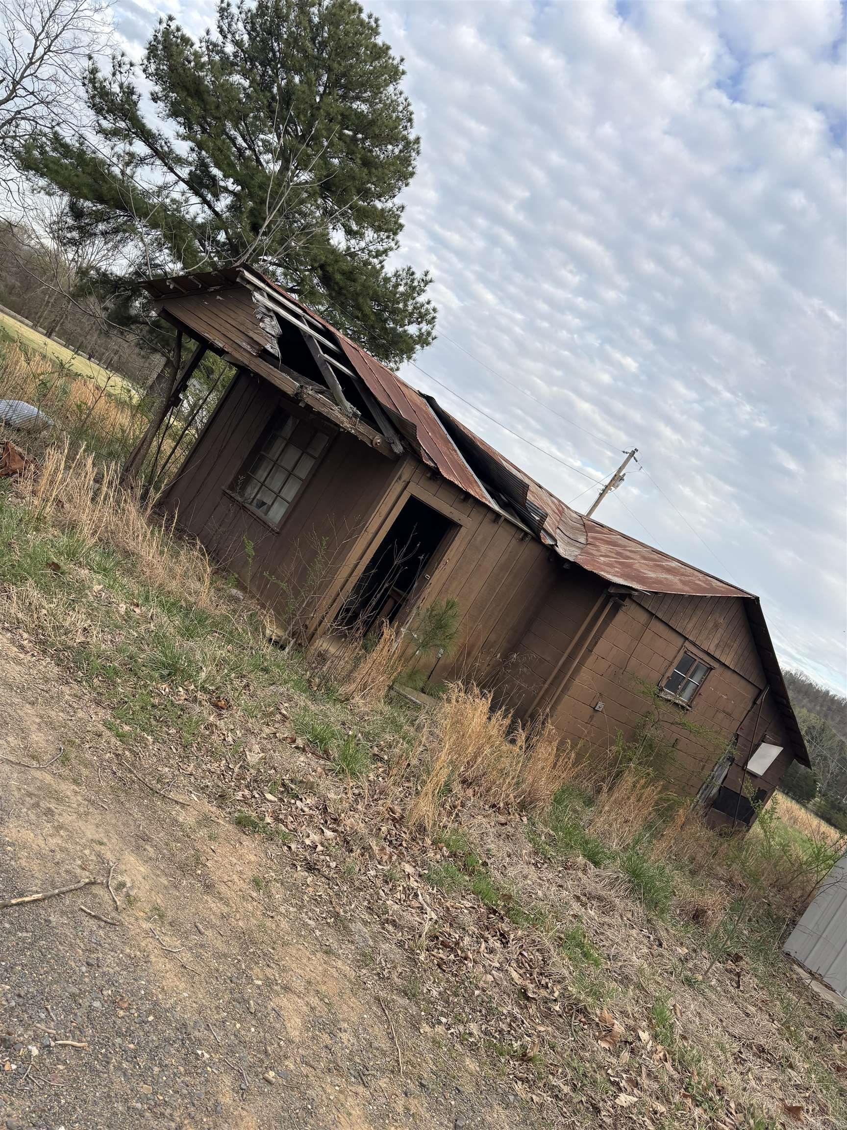 Metes & Bounds - Land