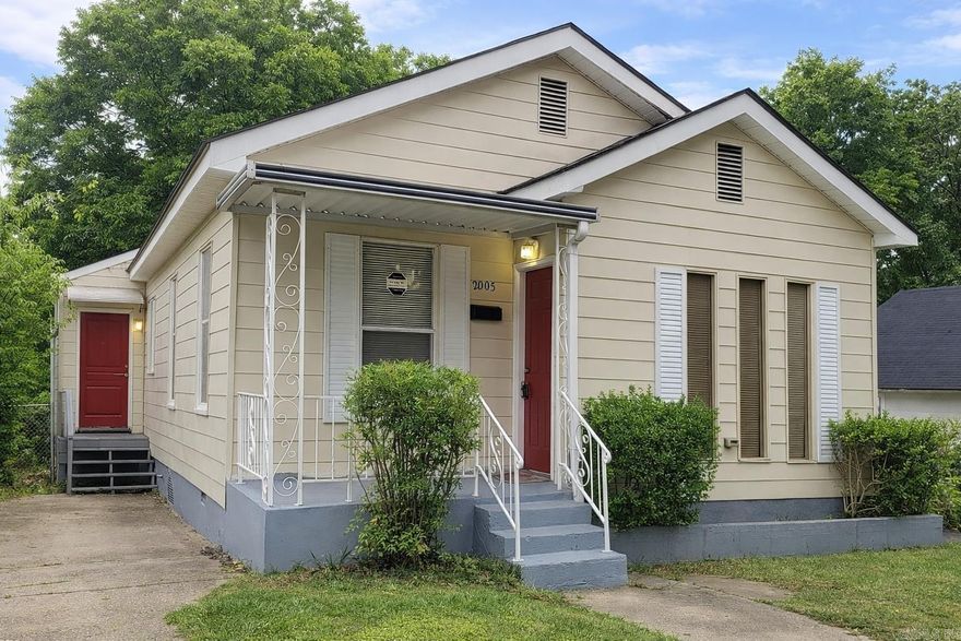 This spacious home located in the Central High School area of Little Rock offers approximately 1,620 square feet of living space with 4 bedrooms and 1.5 bathrooms, providing plenty of room for comfortable living. Built in 1940 and situated on a 6,970 sq ft lot, the property features a traditional layout with great potential for homeowners or investors looking to add value. Conveniently located near downtown Little Rock, UAMS, parks, dining, and shopping, this property offers easy access to major roads while still being tucked into an established neighborhood. Whether you’re looking for a primary residence or an investment opportunity, this home provides solid square footage and a prime central location. Offered as-is for a straightforward transaction.  Seller has additional properties available—please inquire for more details. Property is tenant occupied. Photos are enhanced by AI for decluttering purposes only. Video walk through available upon request. **Agents See Remarks**