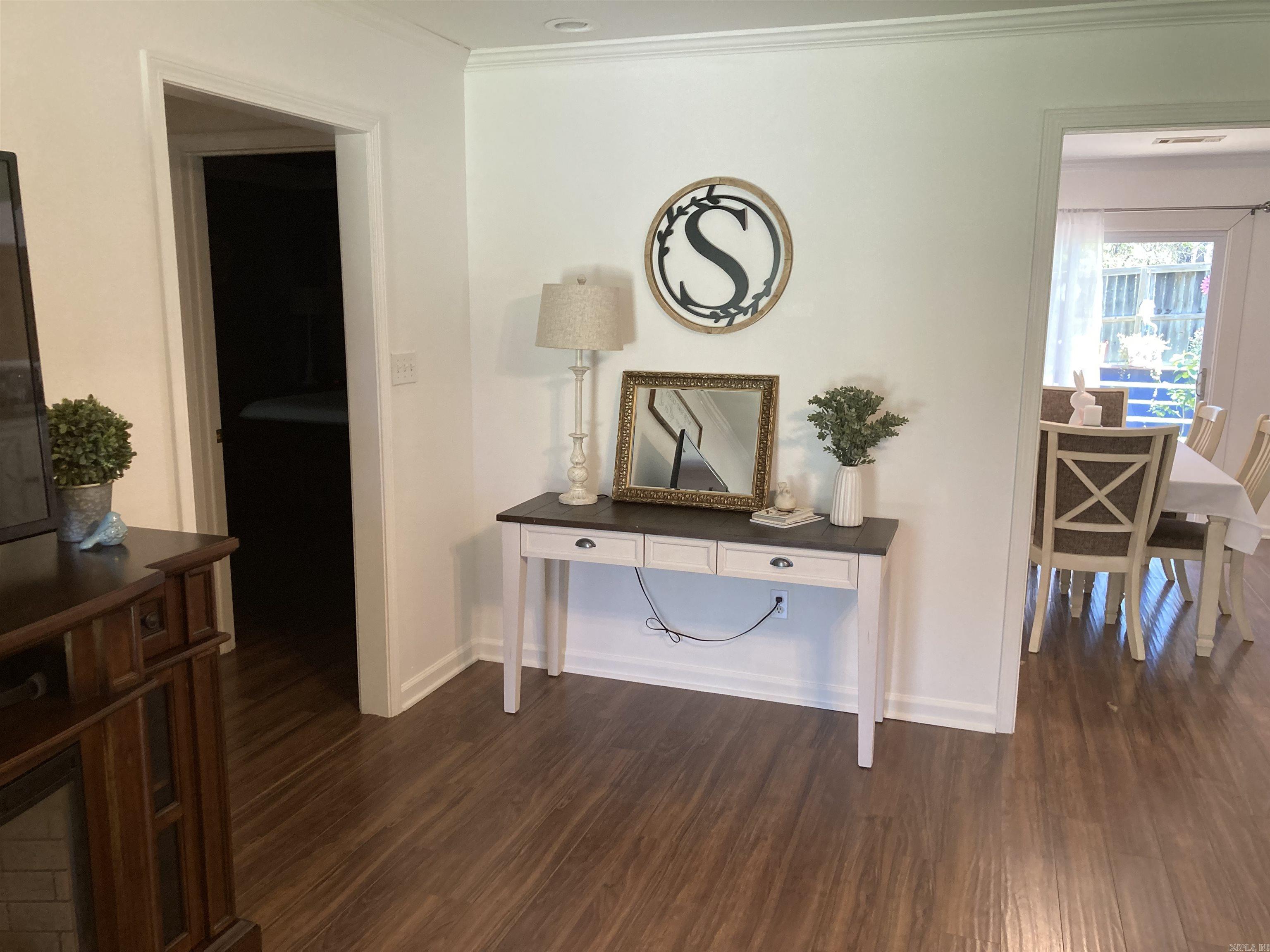 Pine Crest - Residential