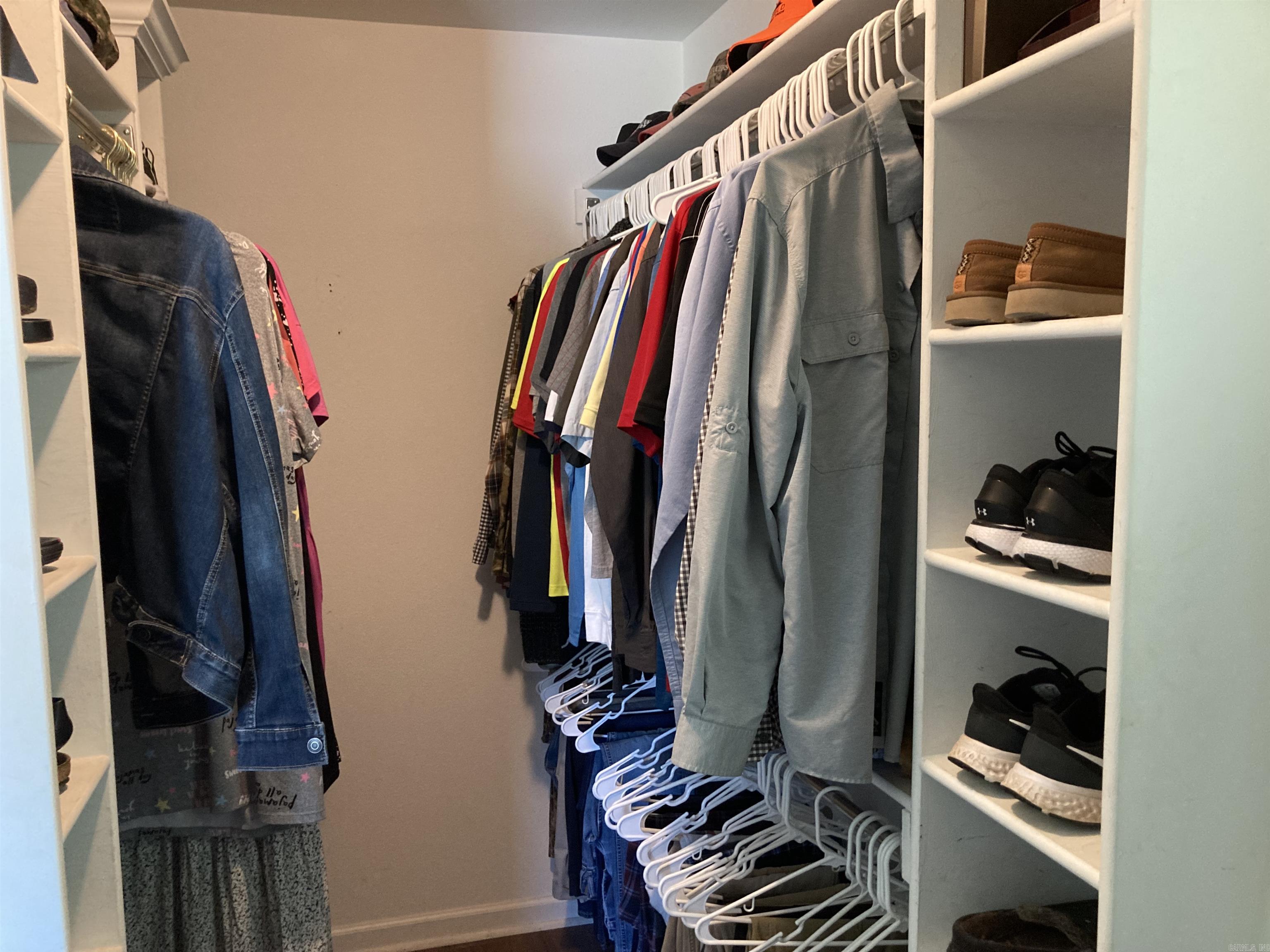 Pine Crest - Residential