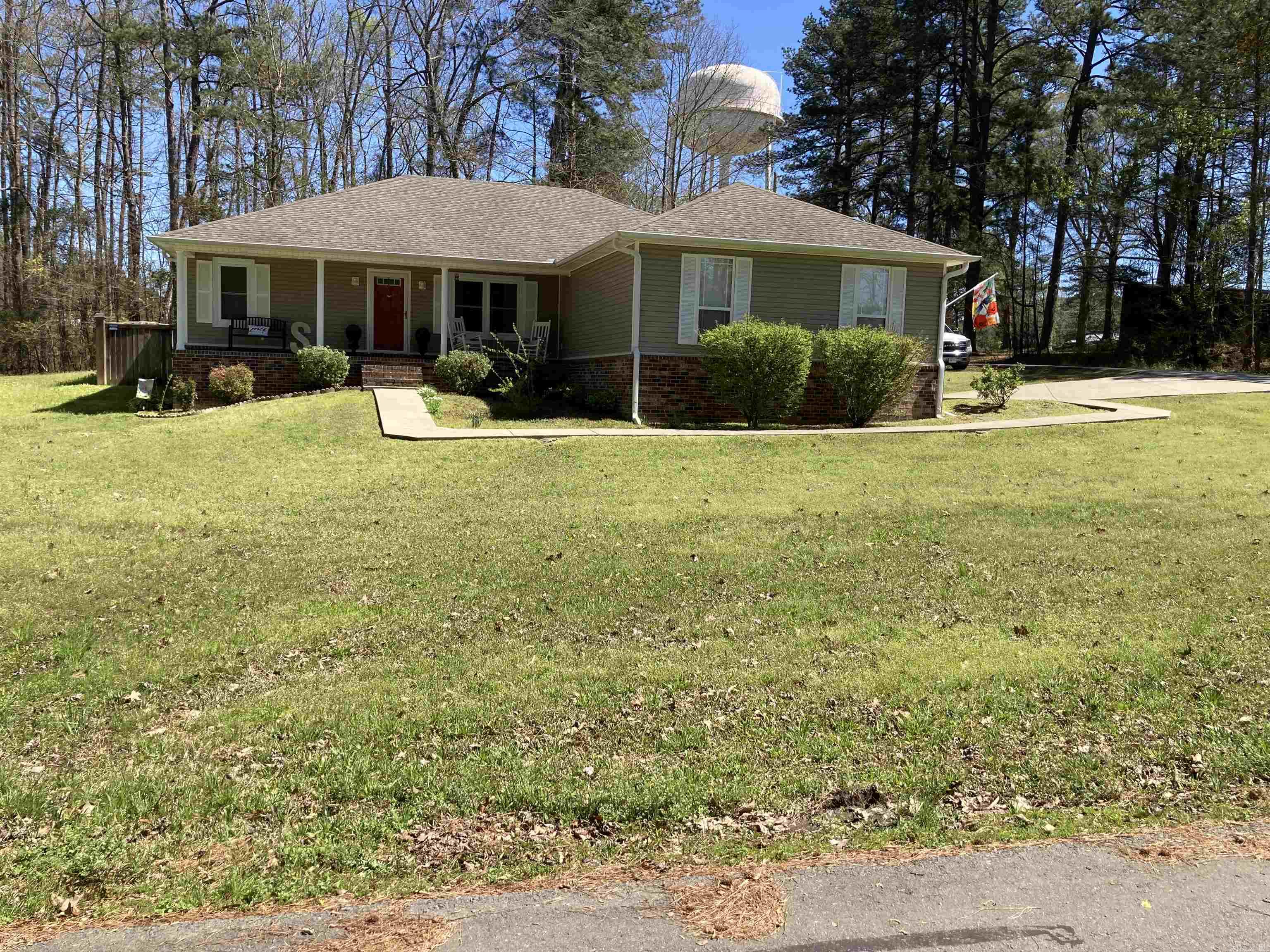 Pine Crest - Residential