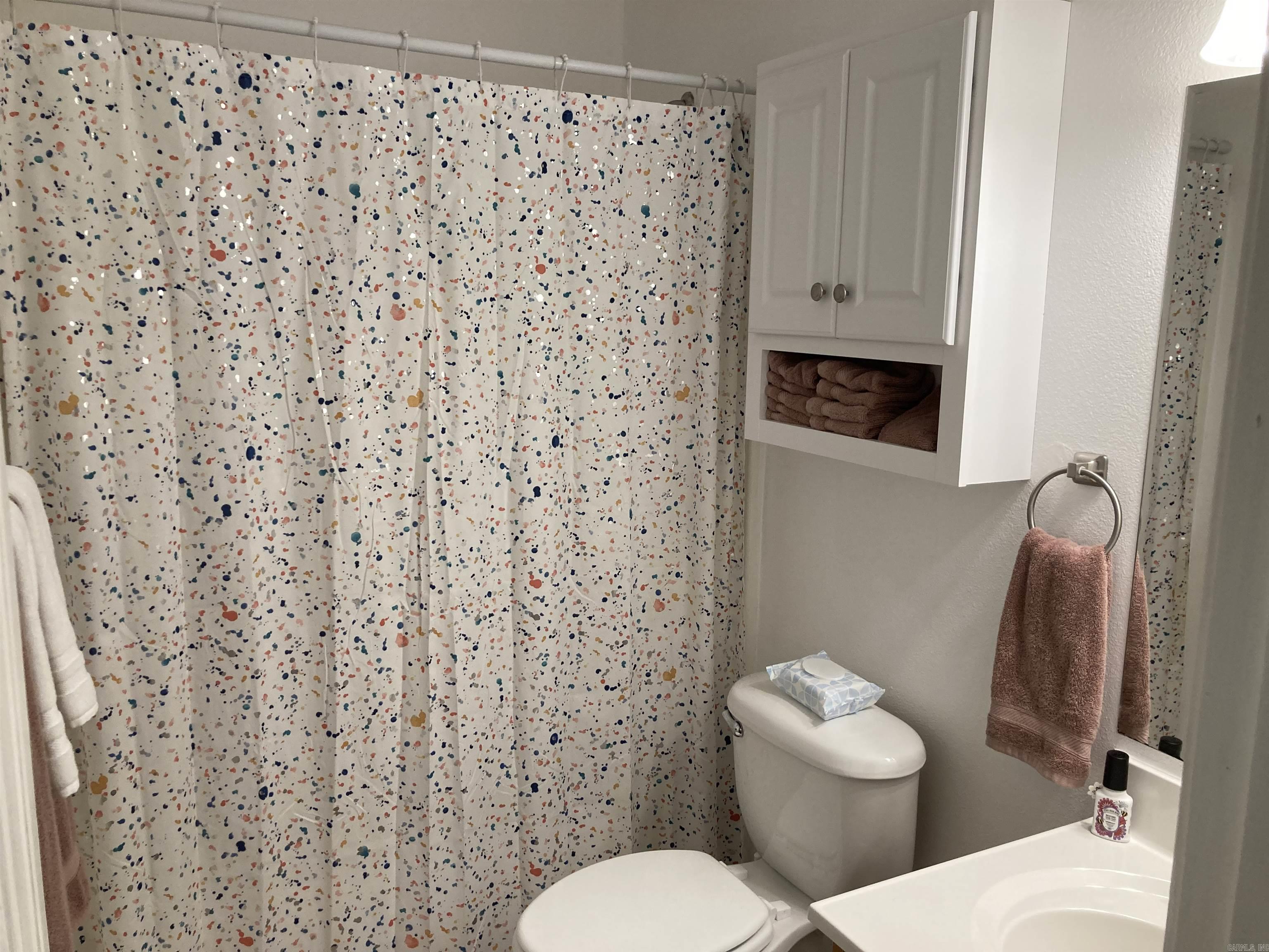 Pine Crest - Residential