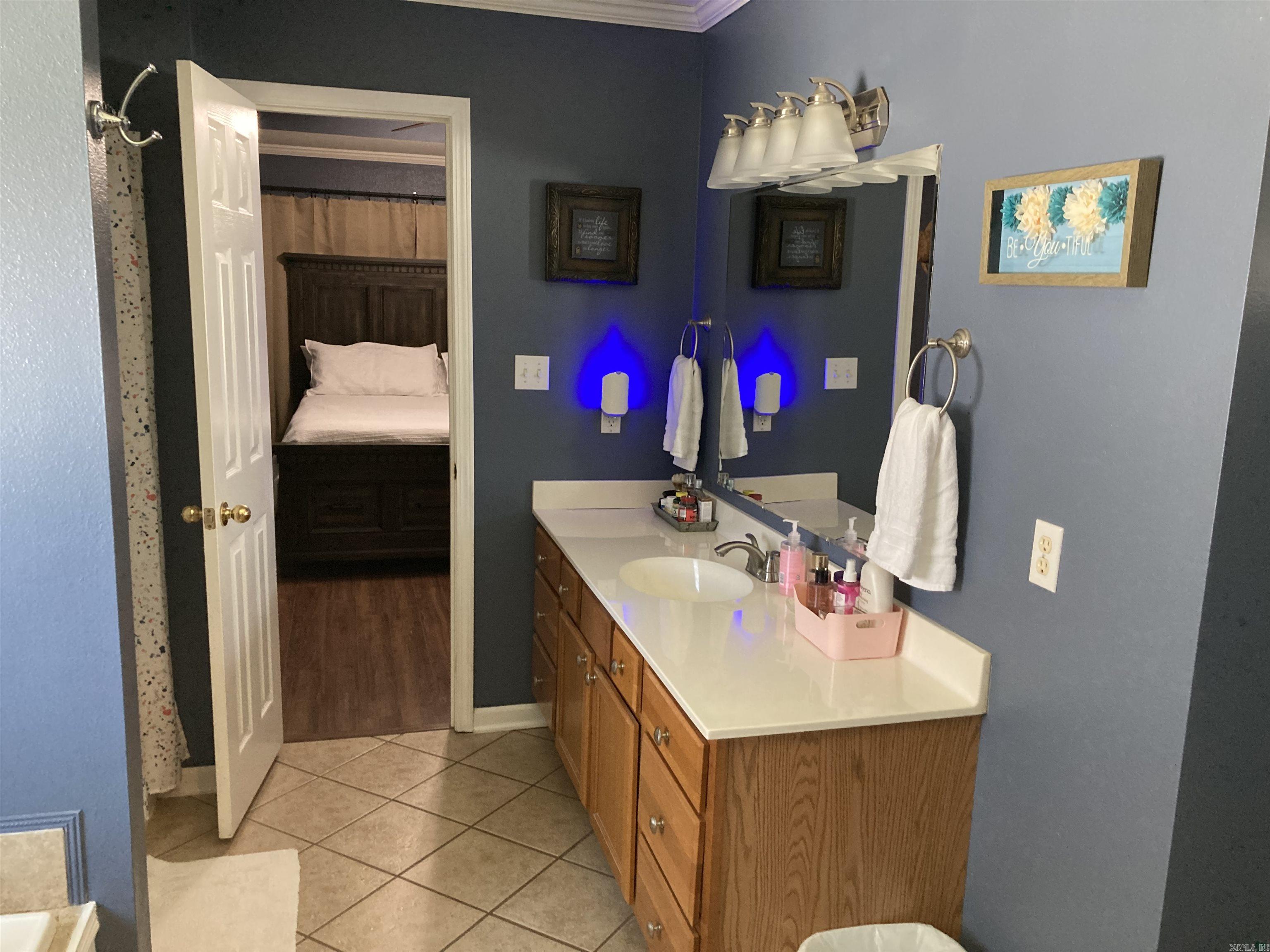 Pine Crest - Residential